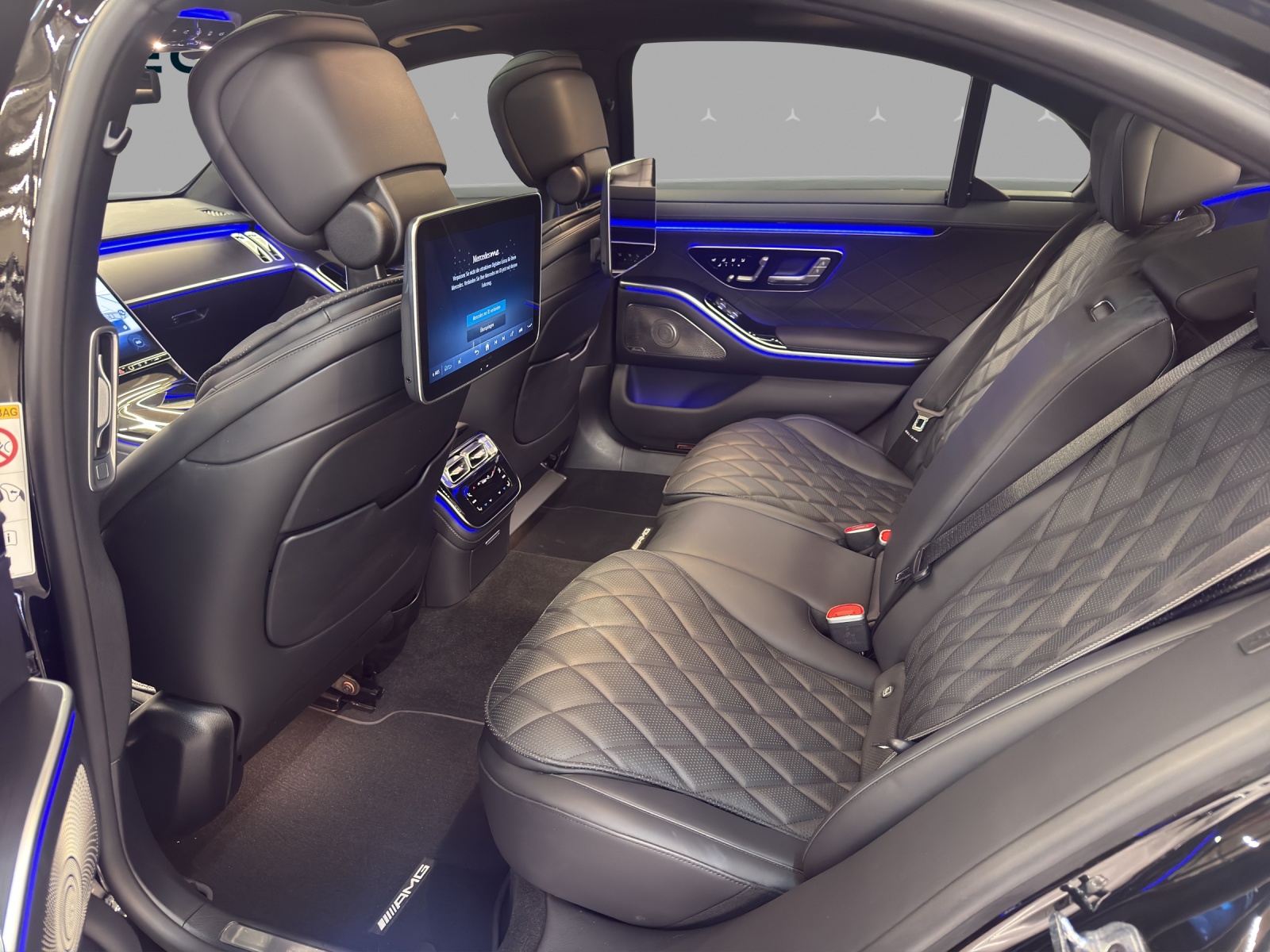 MERCEDES-BENZ S 350 d L 4M - AMG / DISTRONIC / 360 Grad Kamera / Chauffeur-Paket-image-13