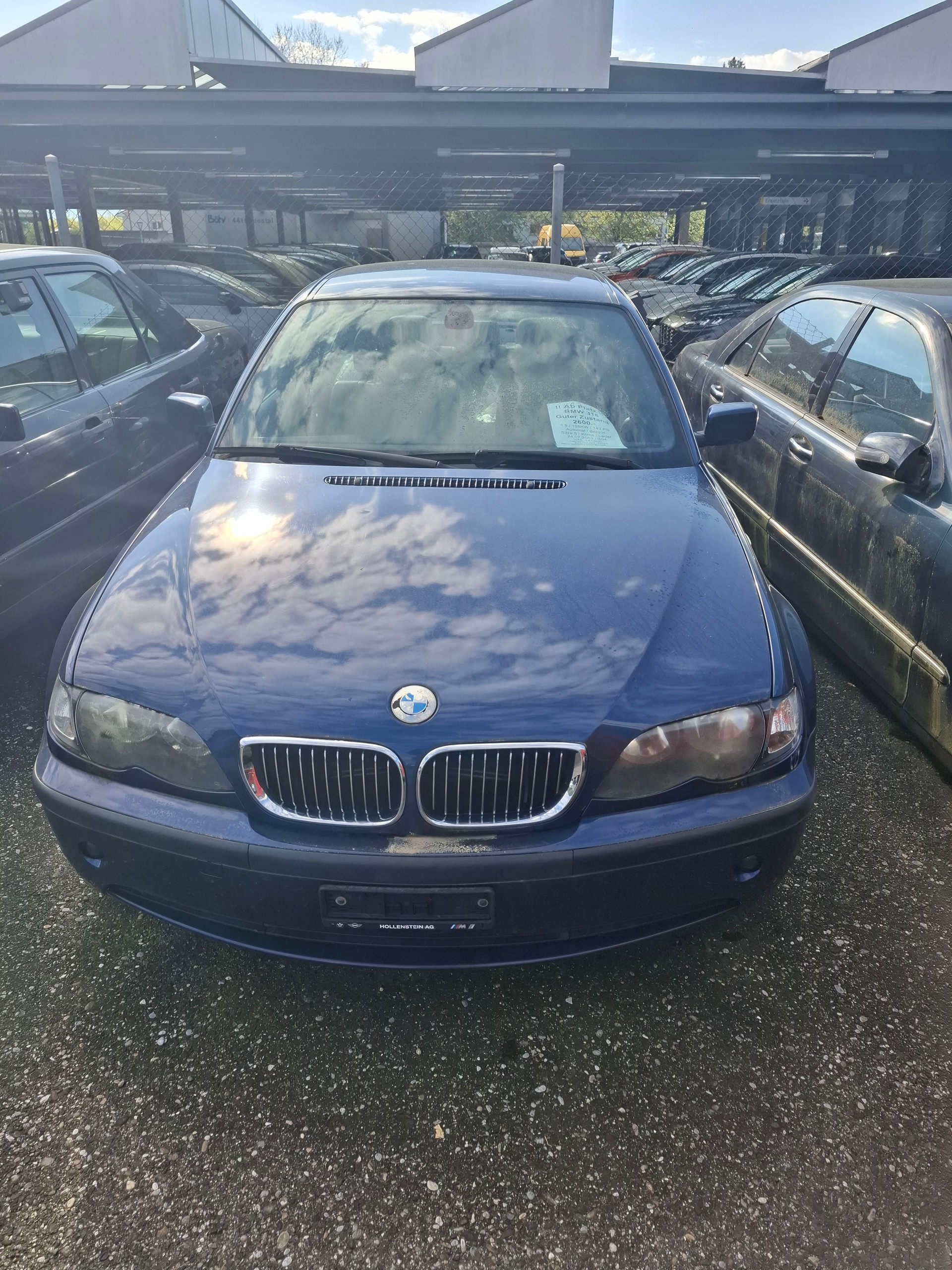 BMW 318i-image-0