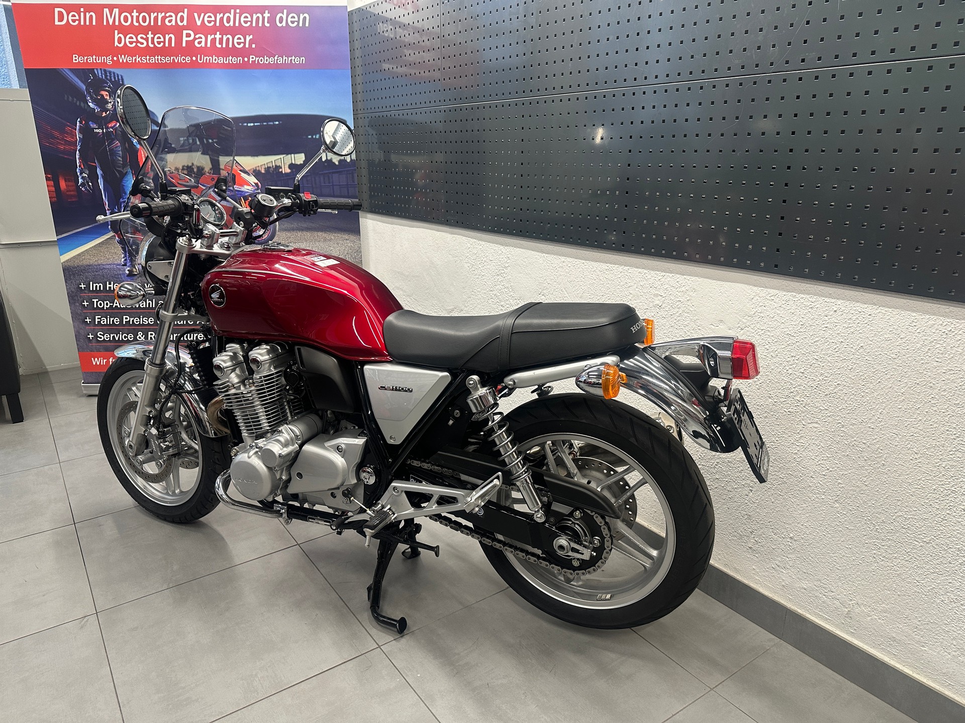 HONDA CB1100AD | Occasion | 5’746 km | Top Zustand | Klassiker-image-4