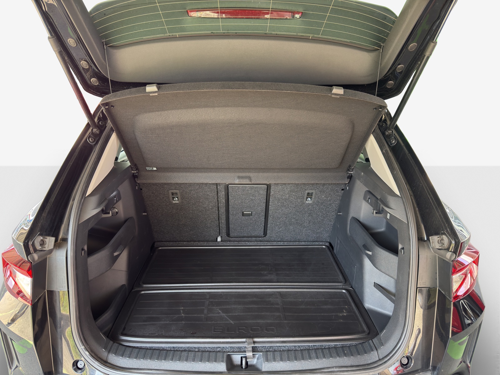 SKODA Elroq 60-image-12