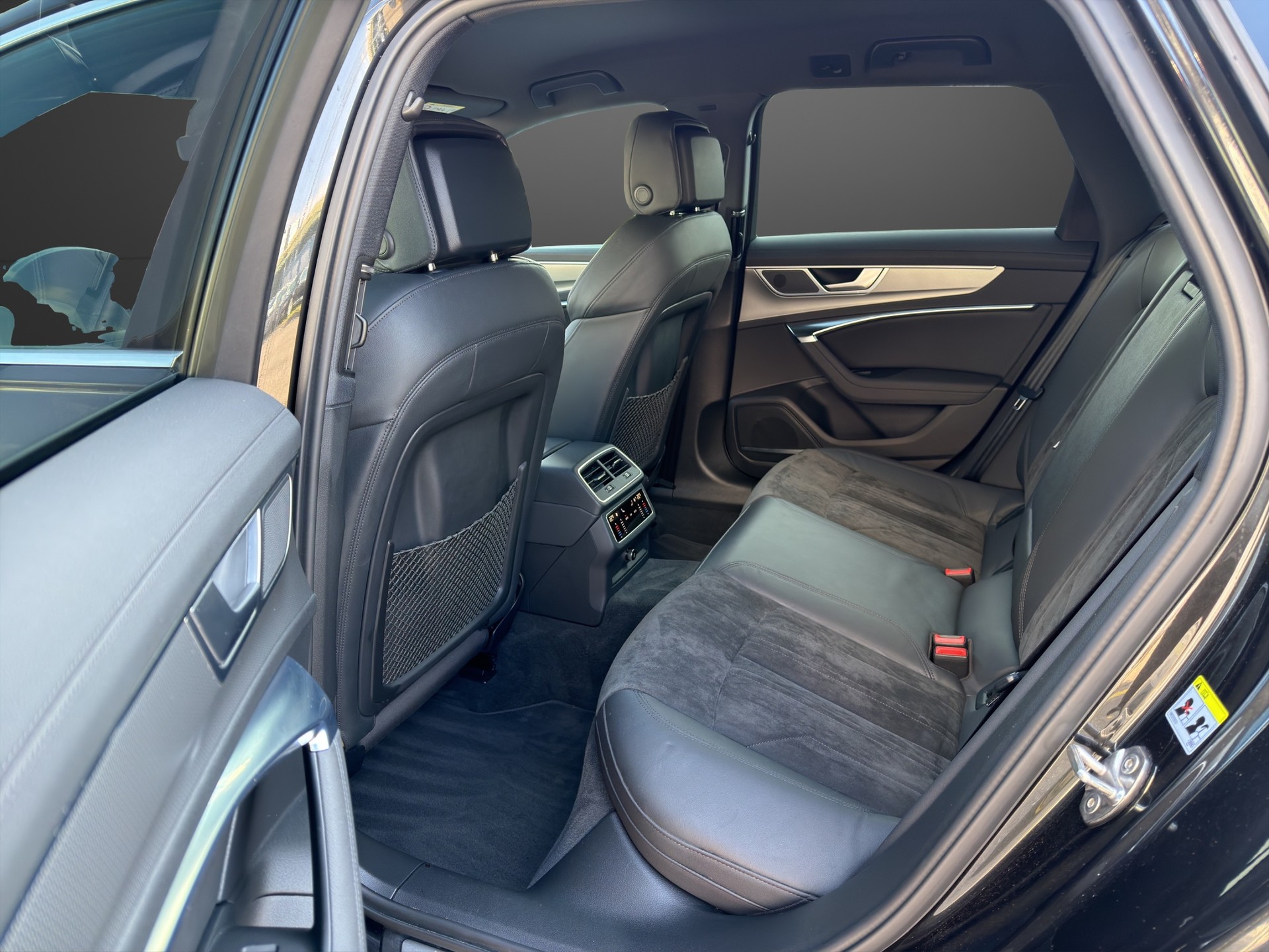 AUDI A6 allroad 45 TDI quattro tiptronic Frisch MFK-image-12