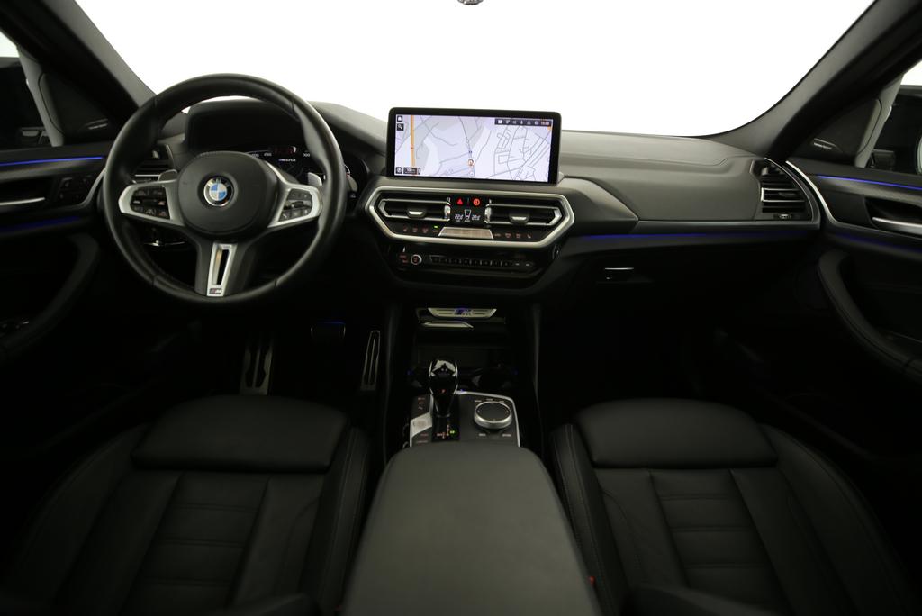 BMW X4 M40d-image-4