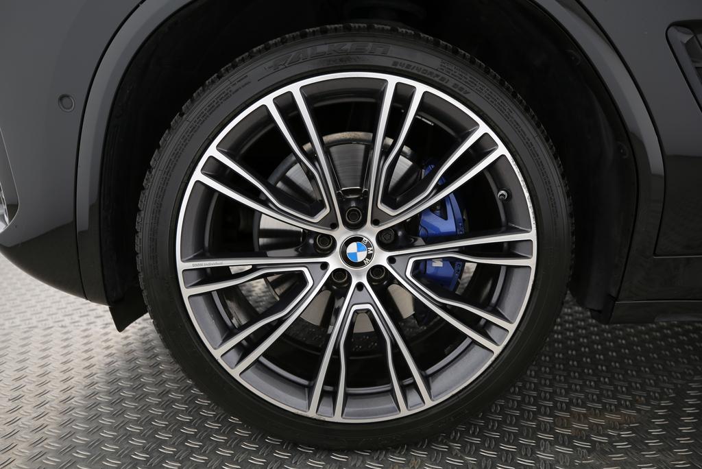 BMW X4 M40d-image-19