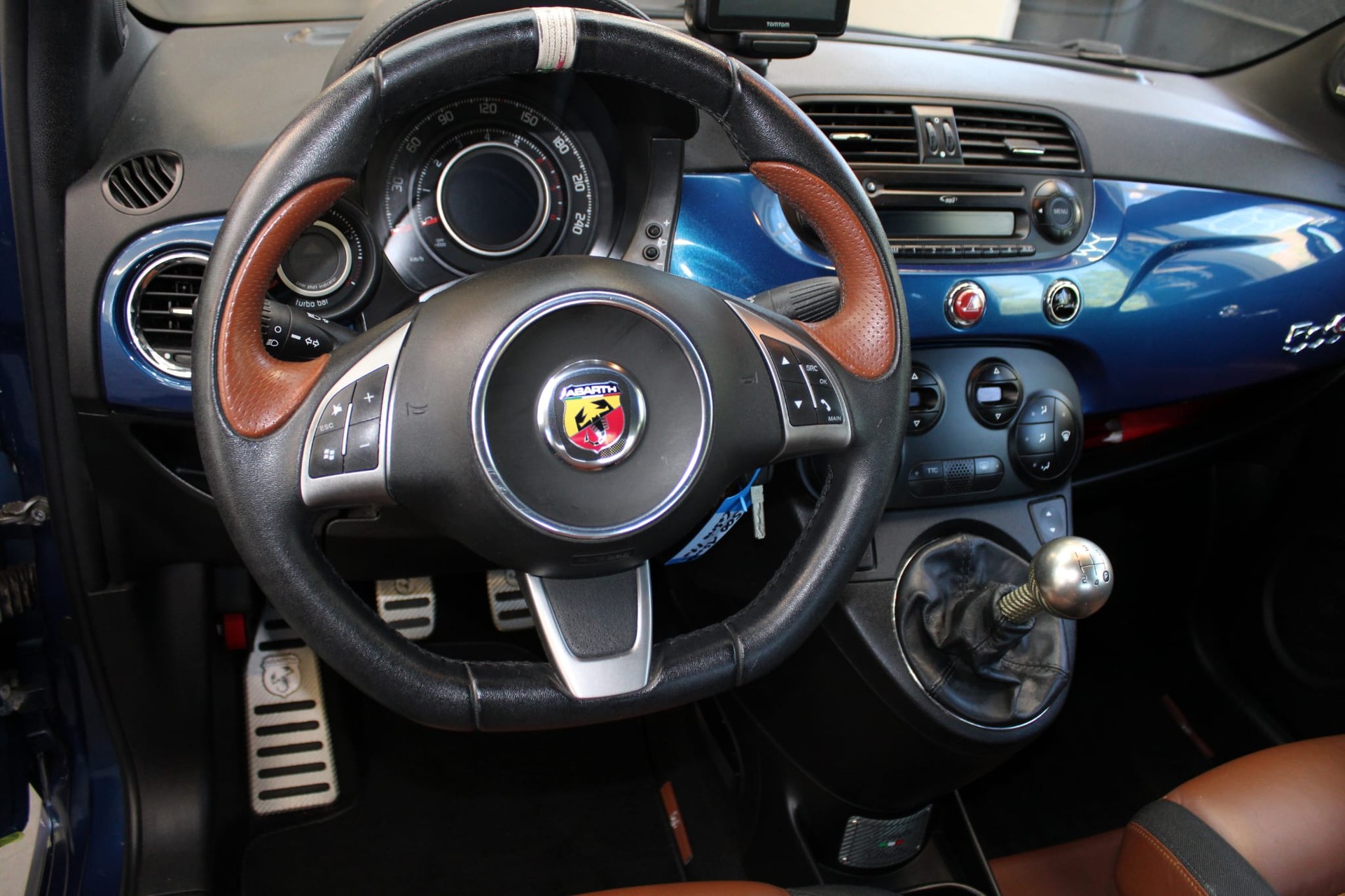 FIAT 500C 1.4 16V Abarth Cabrio Italia SS No. 76 / 150-image-4