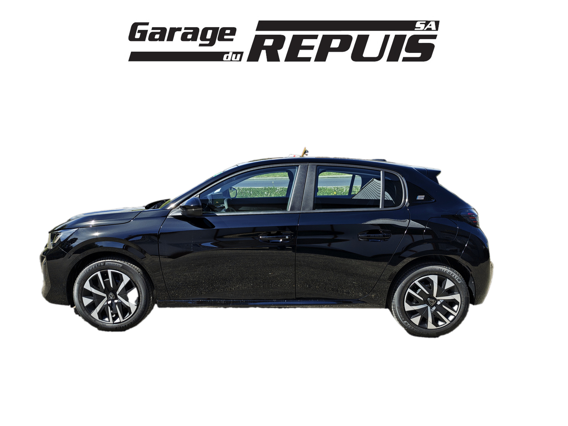 PEUGEOT 208 e-Style-image-5