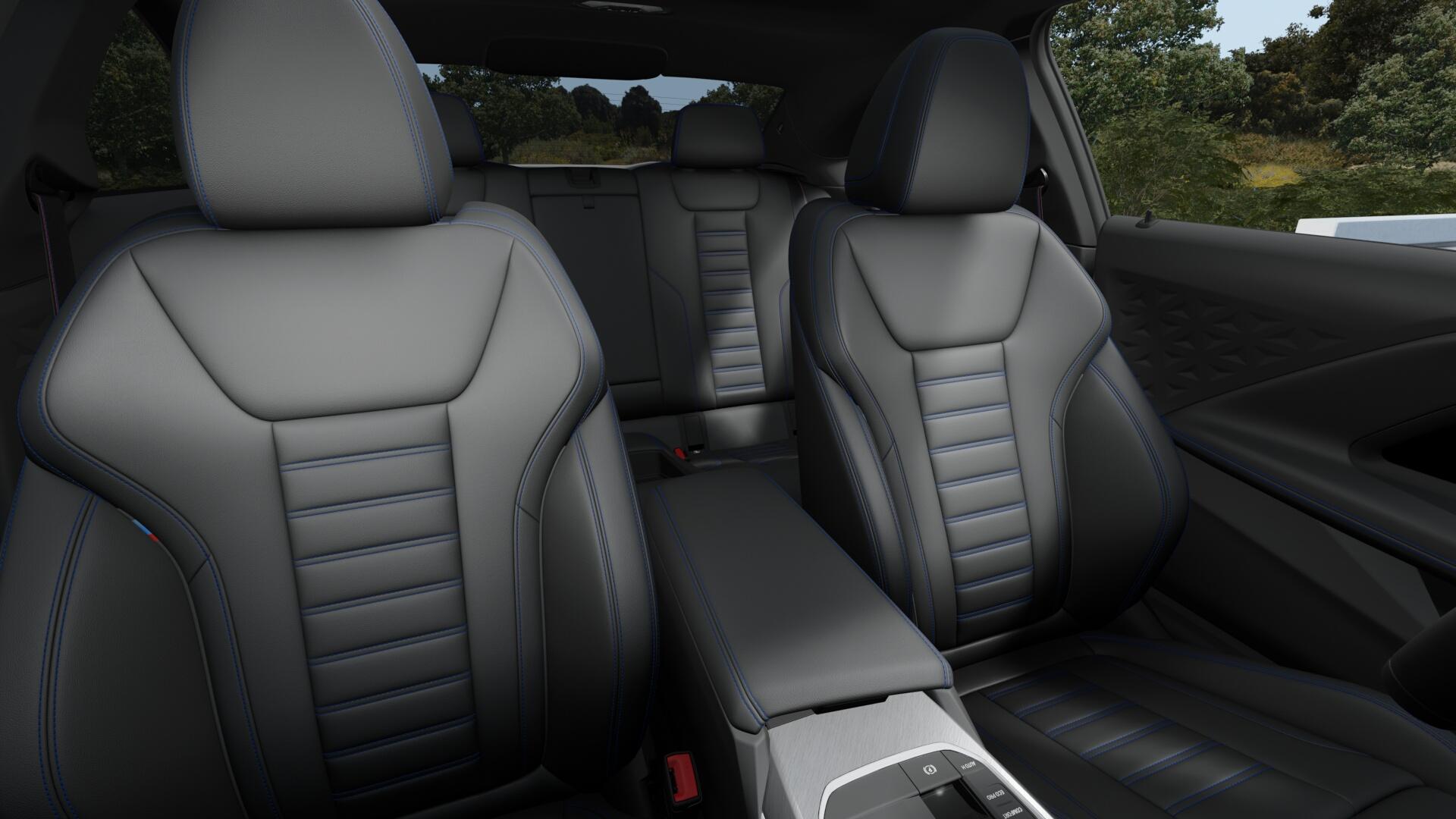 BMW 230i Coupé-image-4