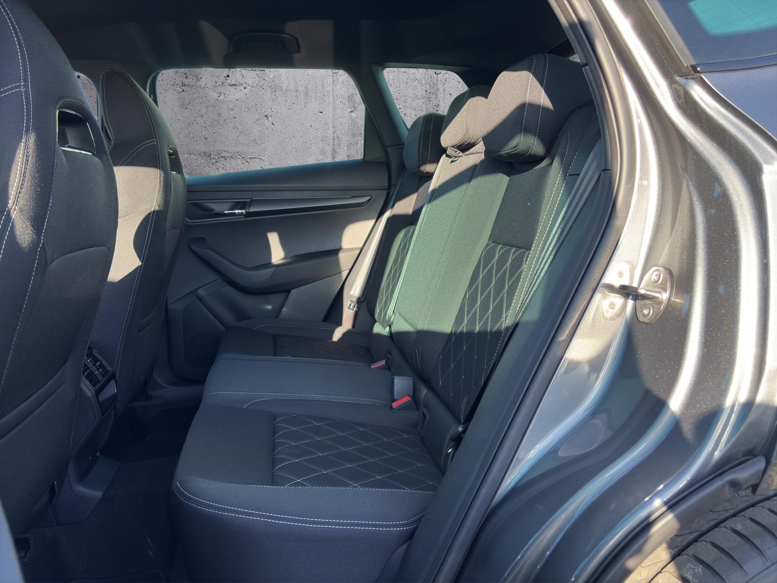 SKODA Karoq 2.0 TSI SportLine 4x4 DSG-image-7