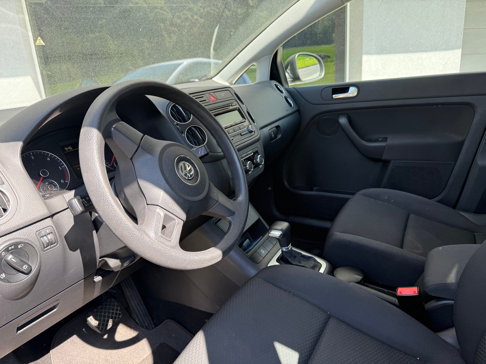 VW Golf Plus 2.0 TDI Comfortline DSG-image-6