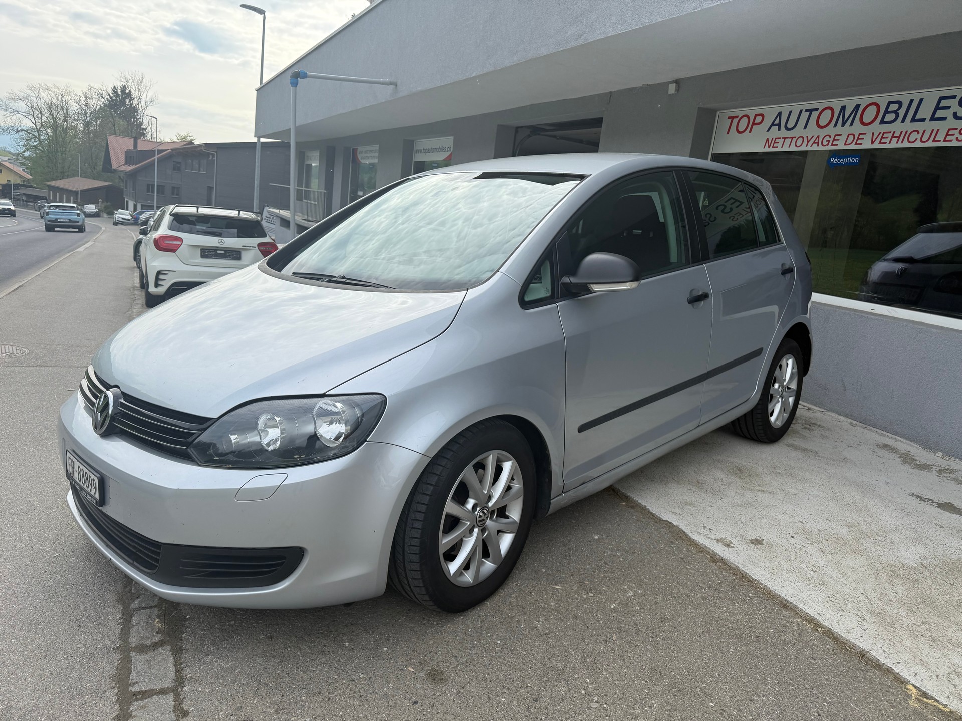 VW Golf Plus 2.0 TDI Comfortline DSG-image-0