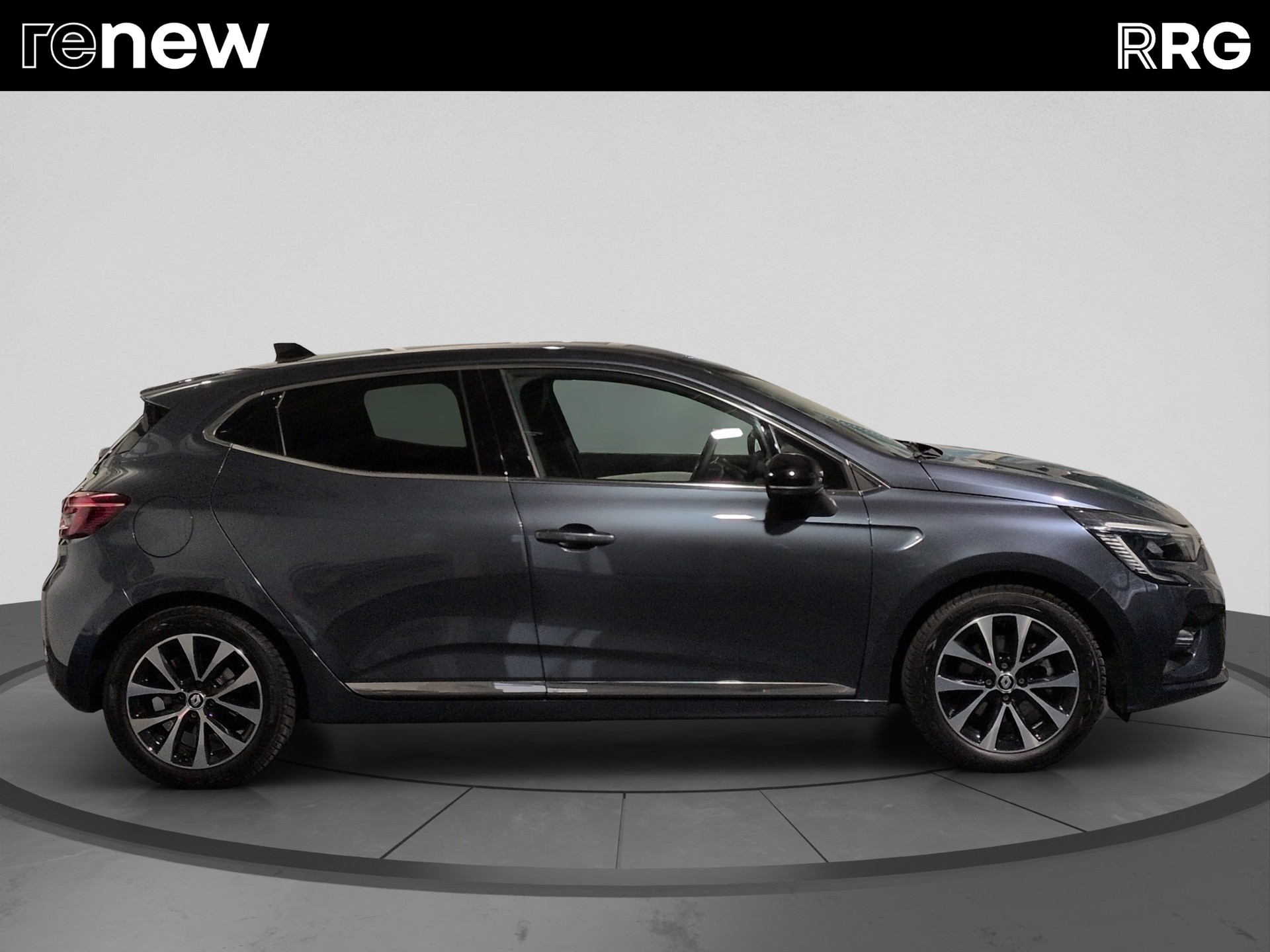 RENAULT Clio 1.6 E-Tech Techno-image-1