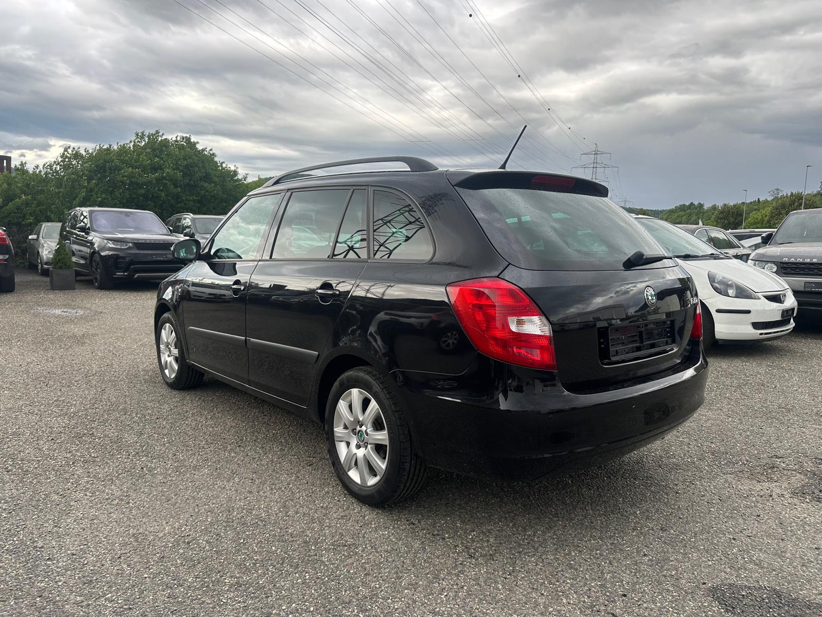 SKODA Fabia 1.2 TSI Elegance-image-2