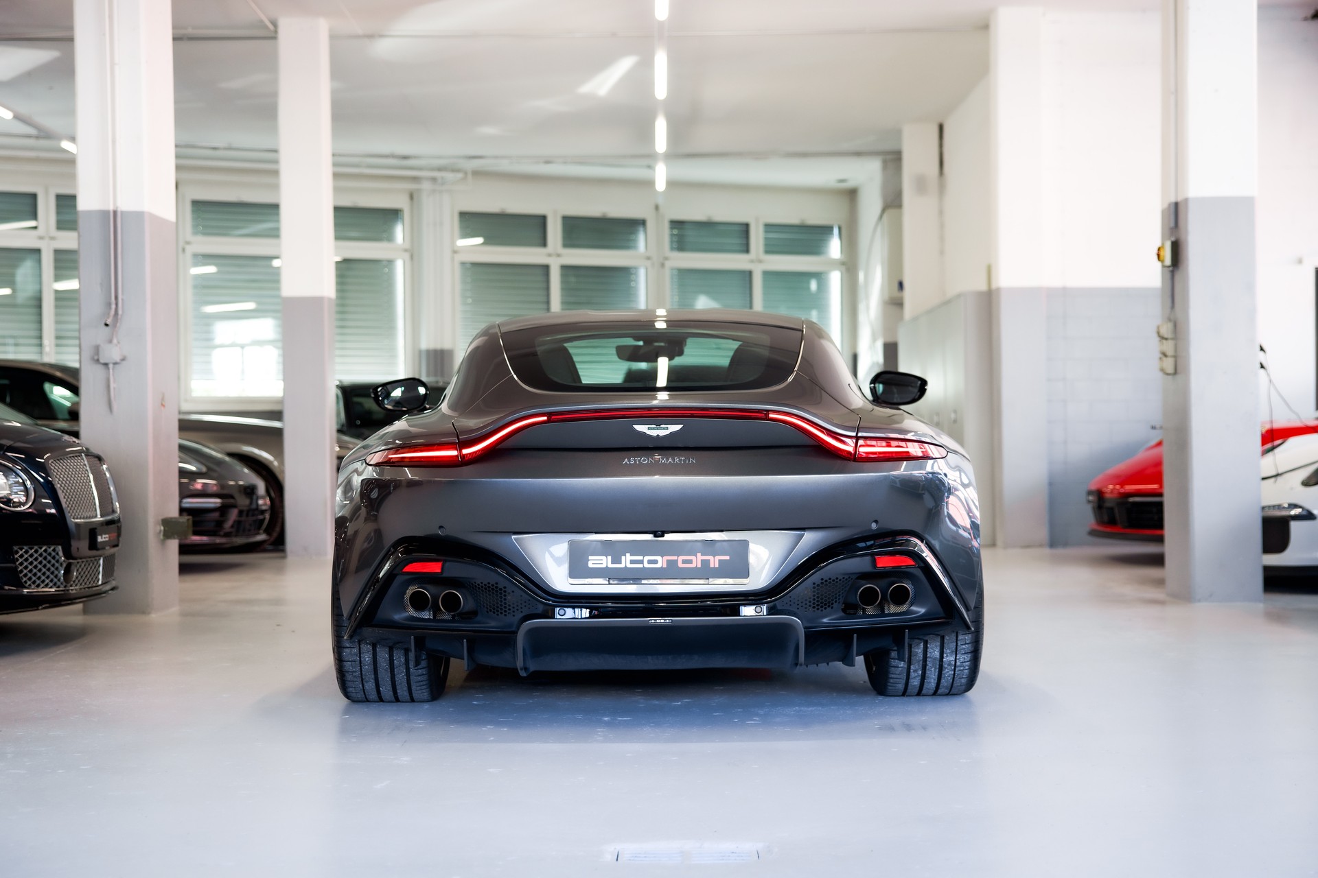 ASTON MARTIN V8 Vantage 4.0 Coupé ohne OPF-image-5