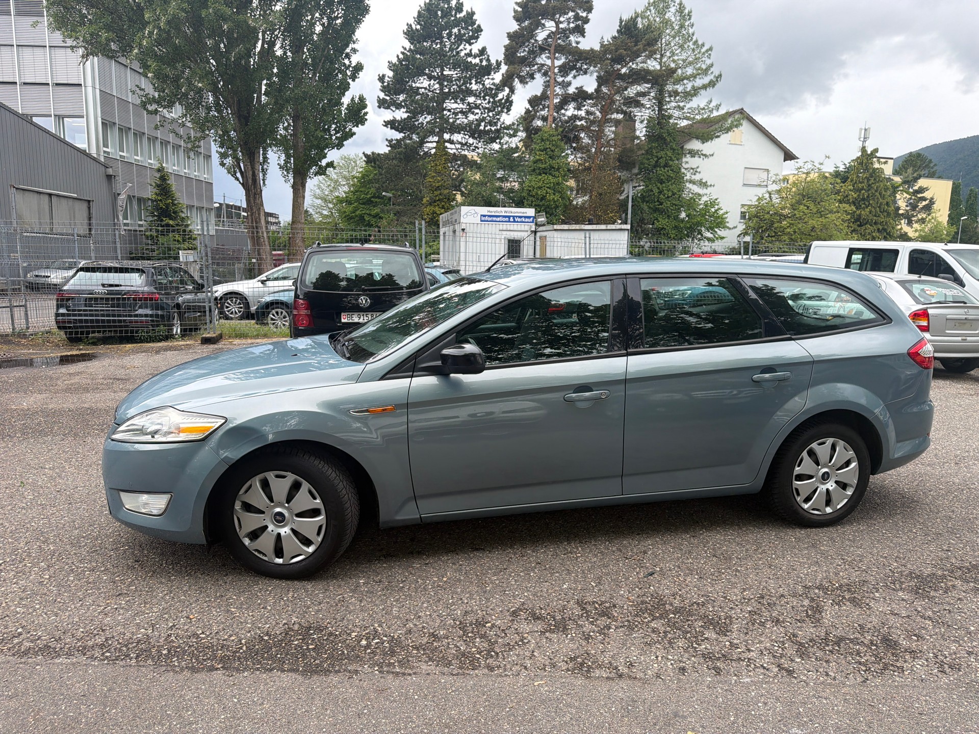 FORD Mondeo 2.0 TDCi 16V Carving PowerShift * Gr. Navi * Klima-auto * Tempomat * PDC V&H * Letzte MFK 04.2023-image-7