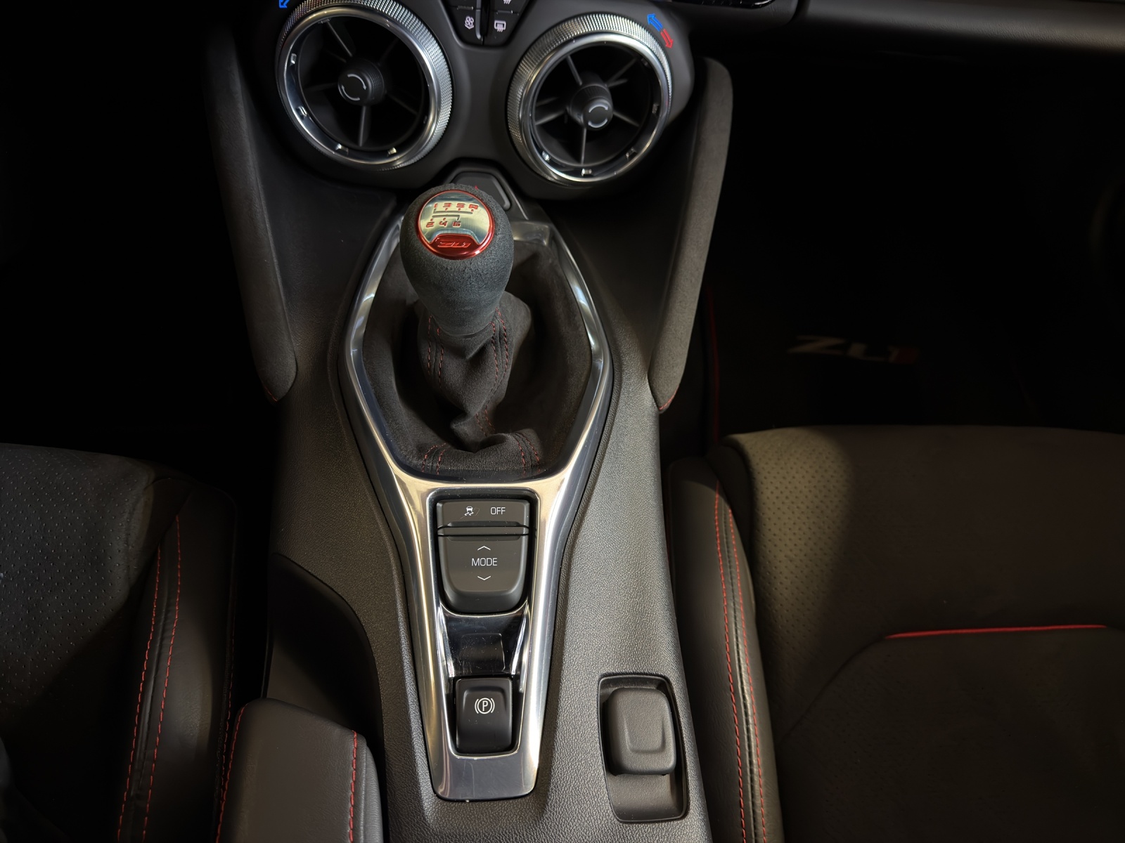 CHEVROLET ZL1-image-11