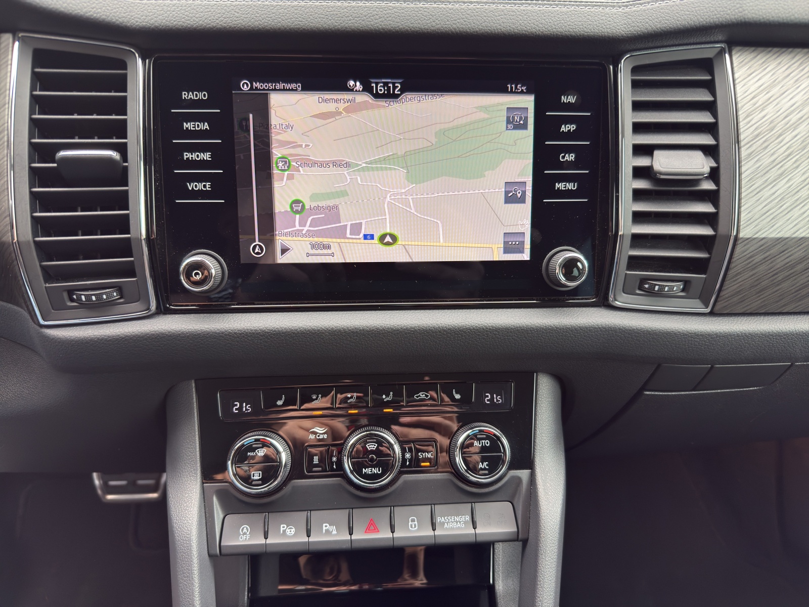 SKODA Kodiaq 2.0 TSI 4x4 Style-image-10