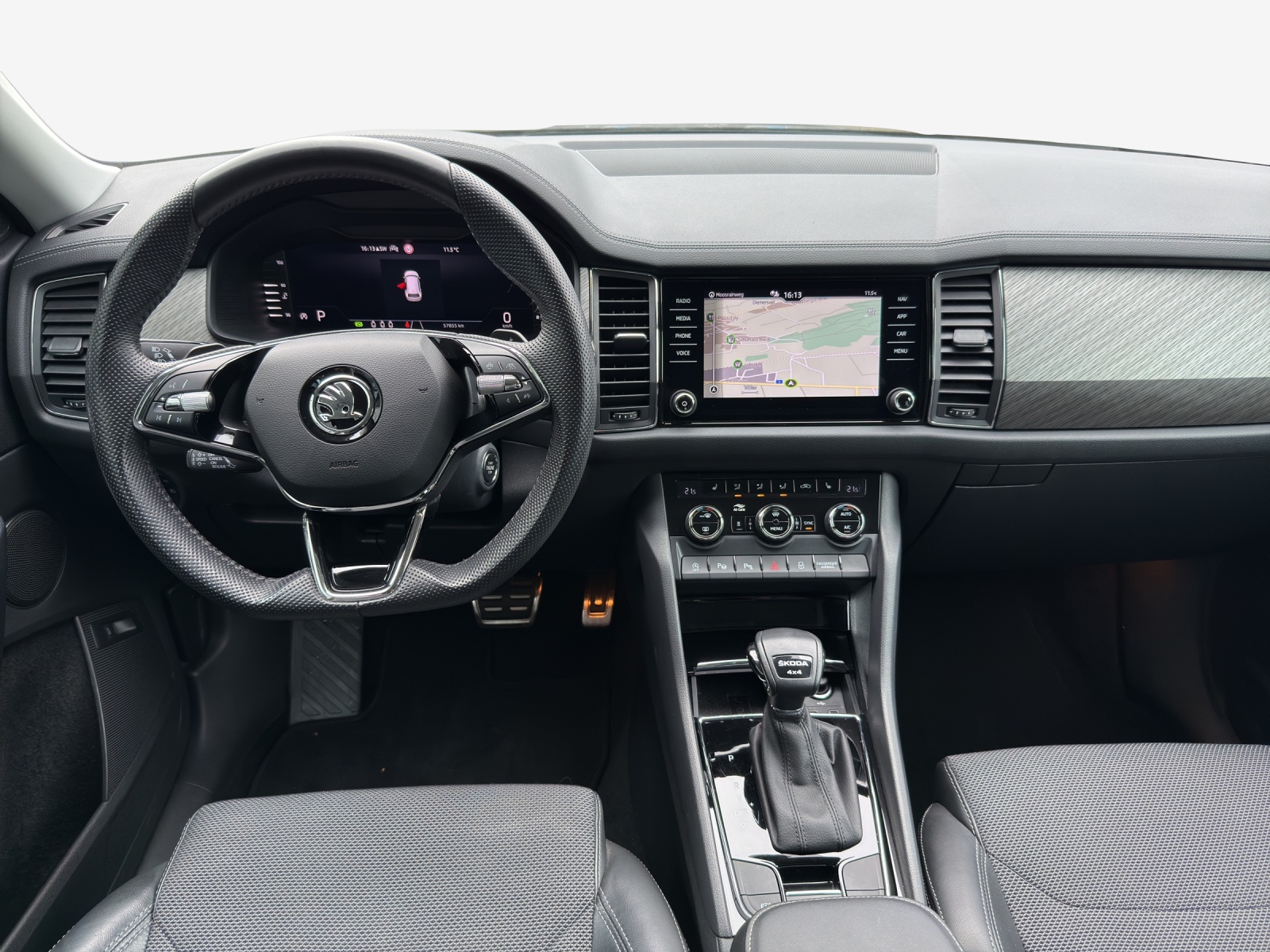 SKODA Kodiaq 2.0 TSI 4x4 Style-image-8