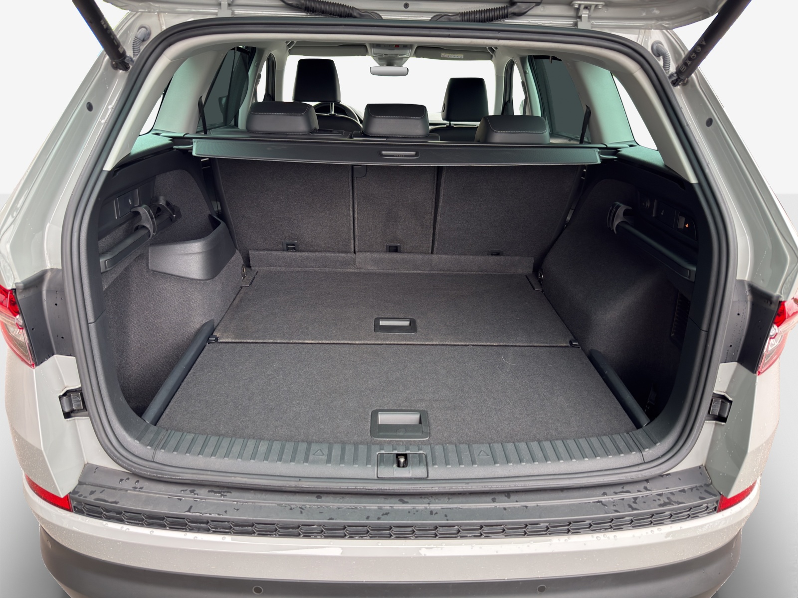 SKODA Kodiaq 2.0 TSI 4x4 Style-image-12