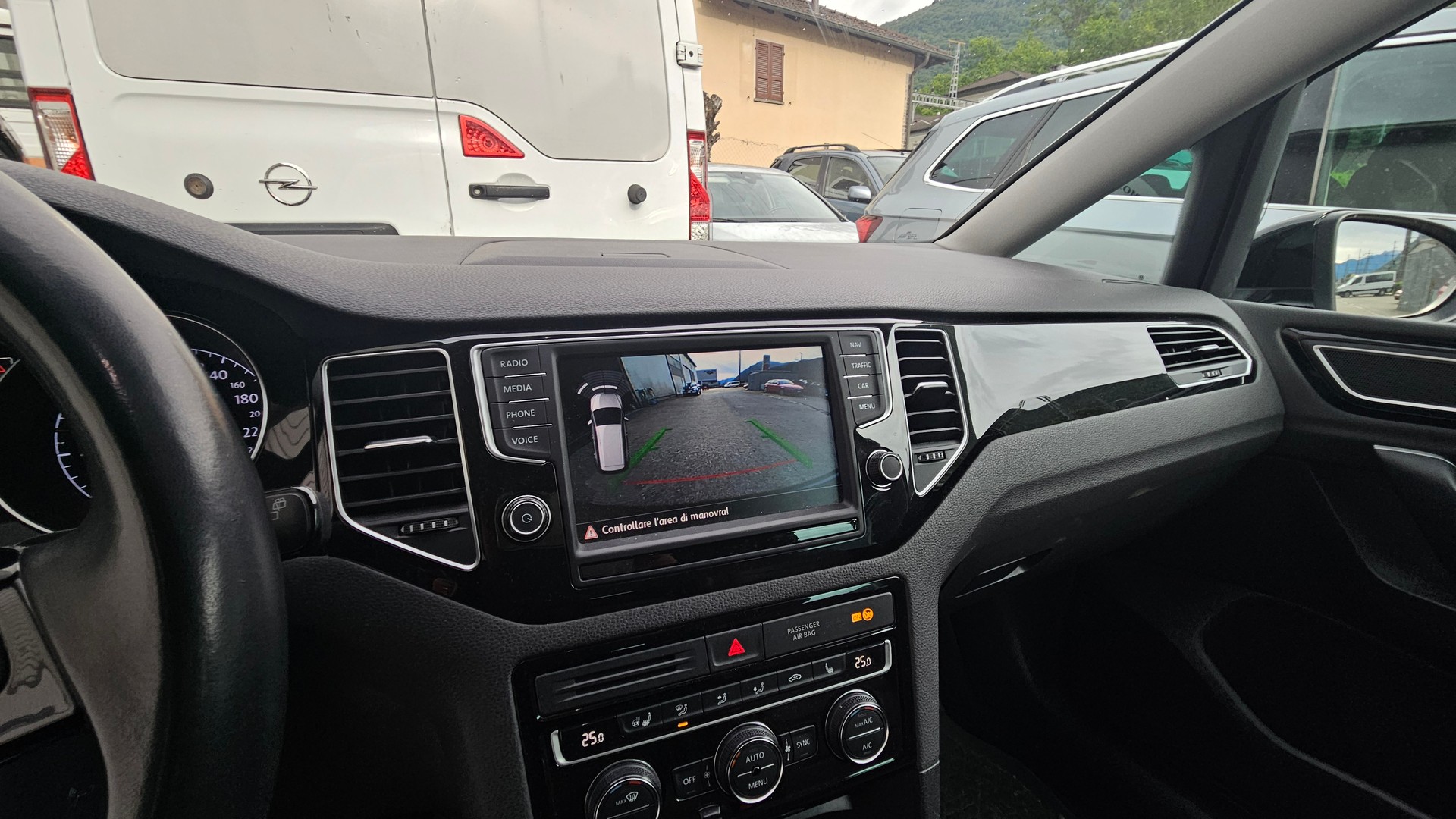 VW Golf Sportsvan 1.4 TSI Highline DSG-image-7