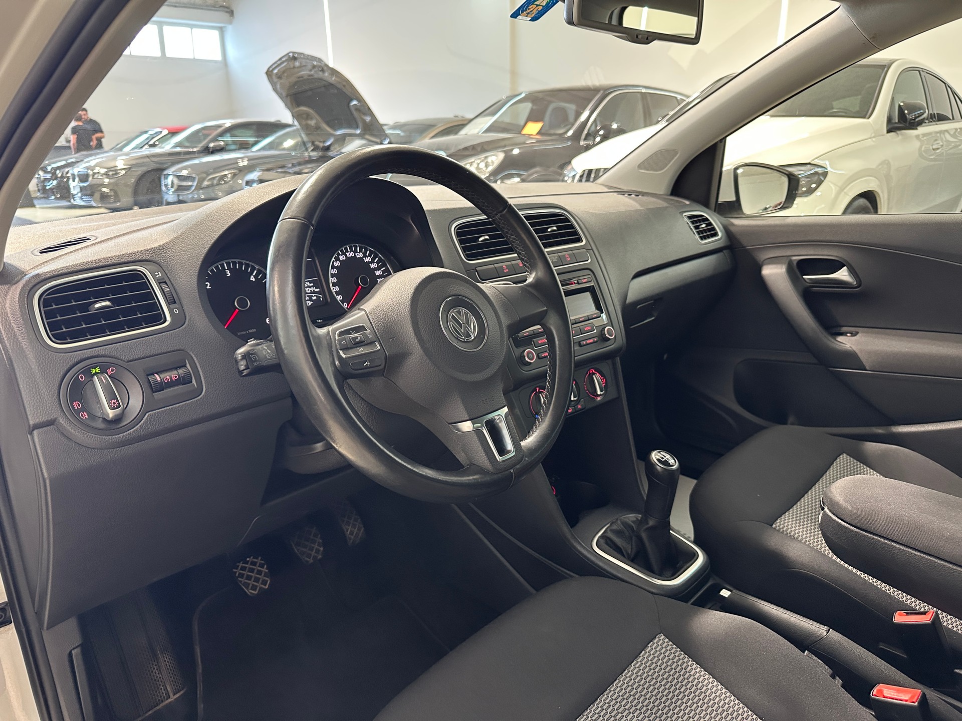 VW Polo 1.2 TDI BlueMotion Trendline-image-1