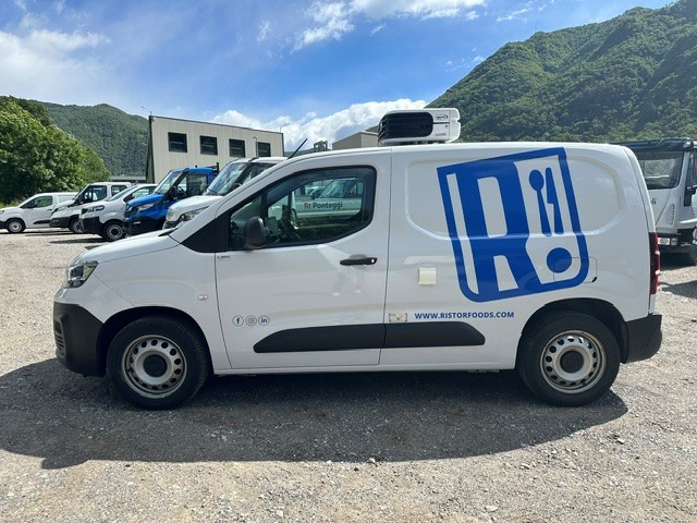 FIAT Doblo 1.5 BlueHDi L1 1000kg Swiss Edition A-showroom-element-2