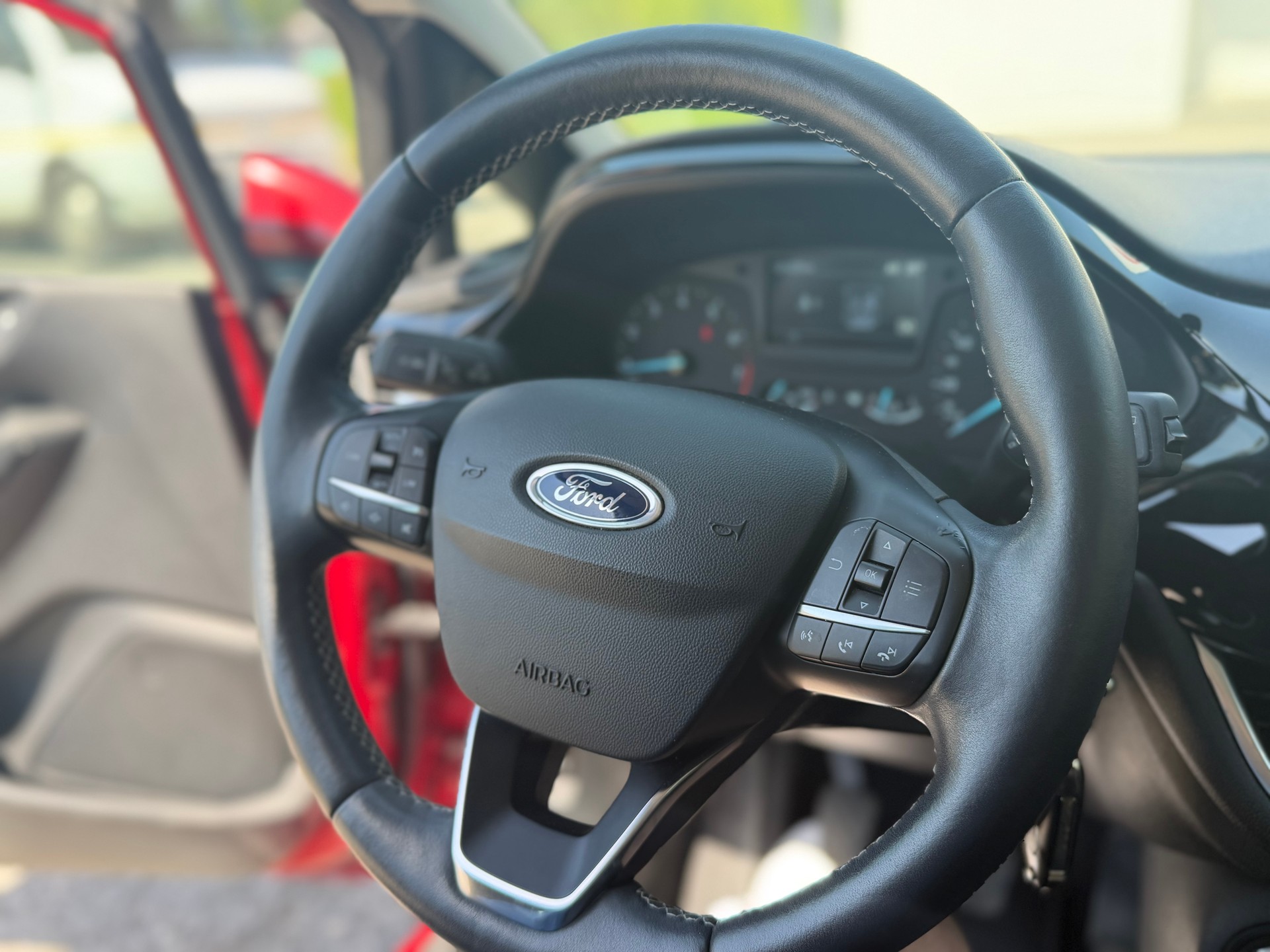 FORD Fiesta 1.0 SCTi Titanium-image-7