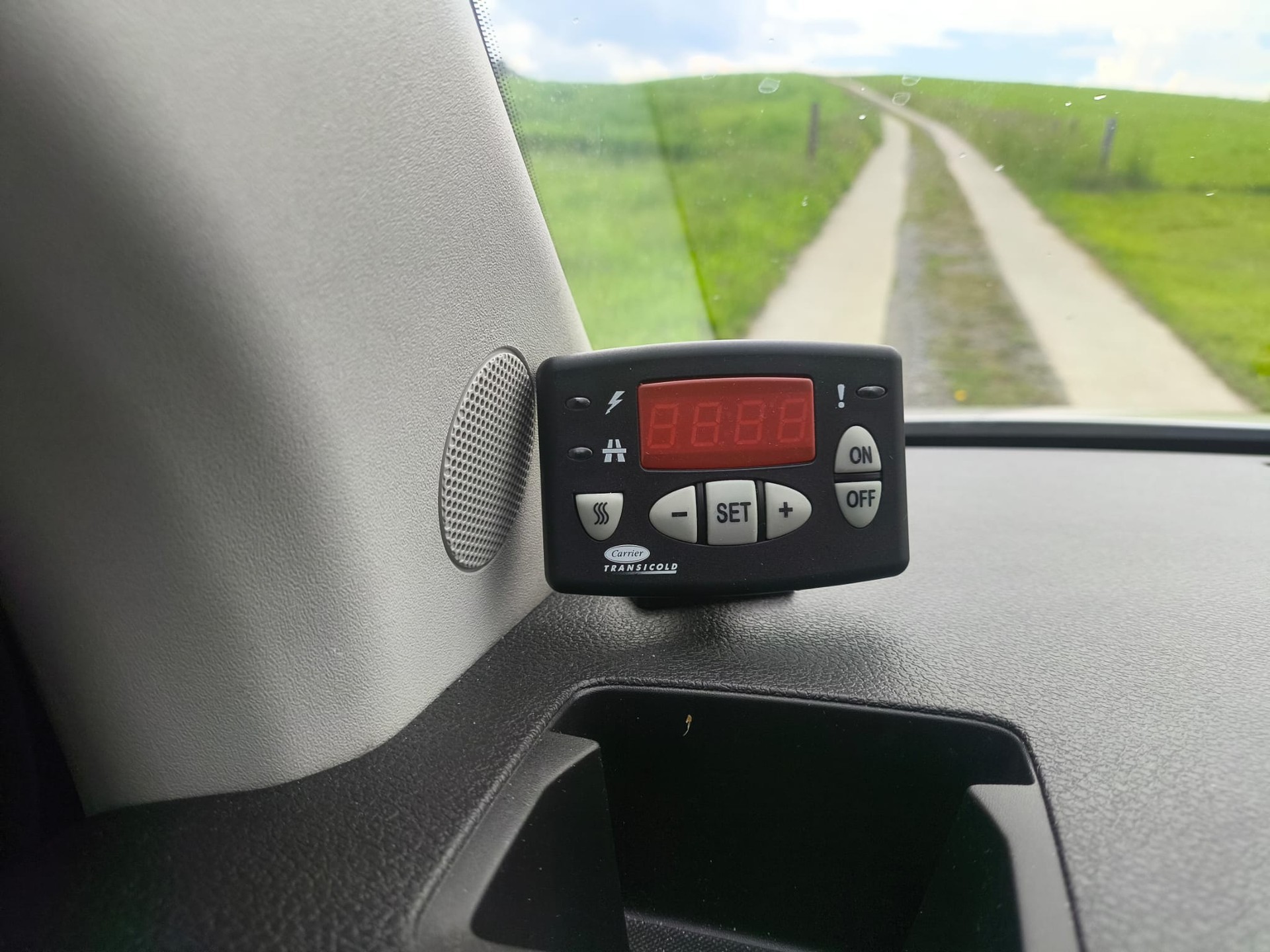 FIAT Kühlkasten mit Aggregat-image-8