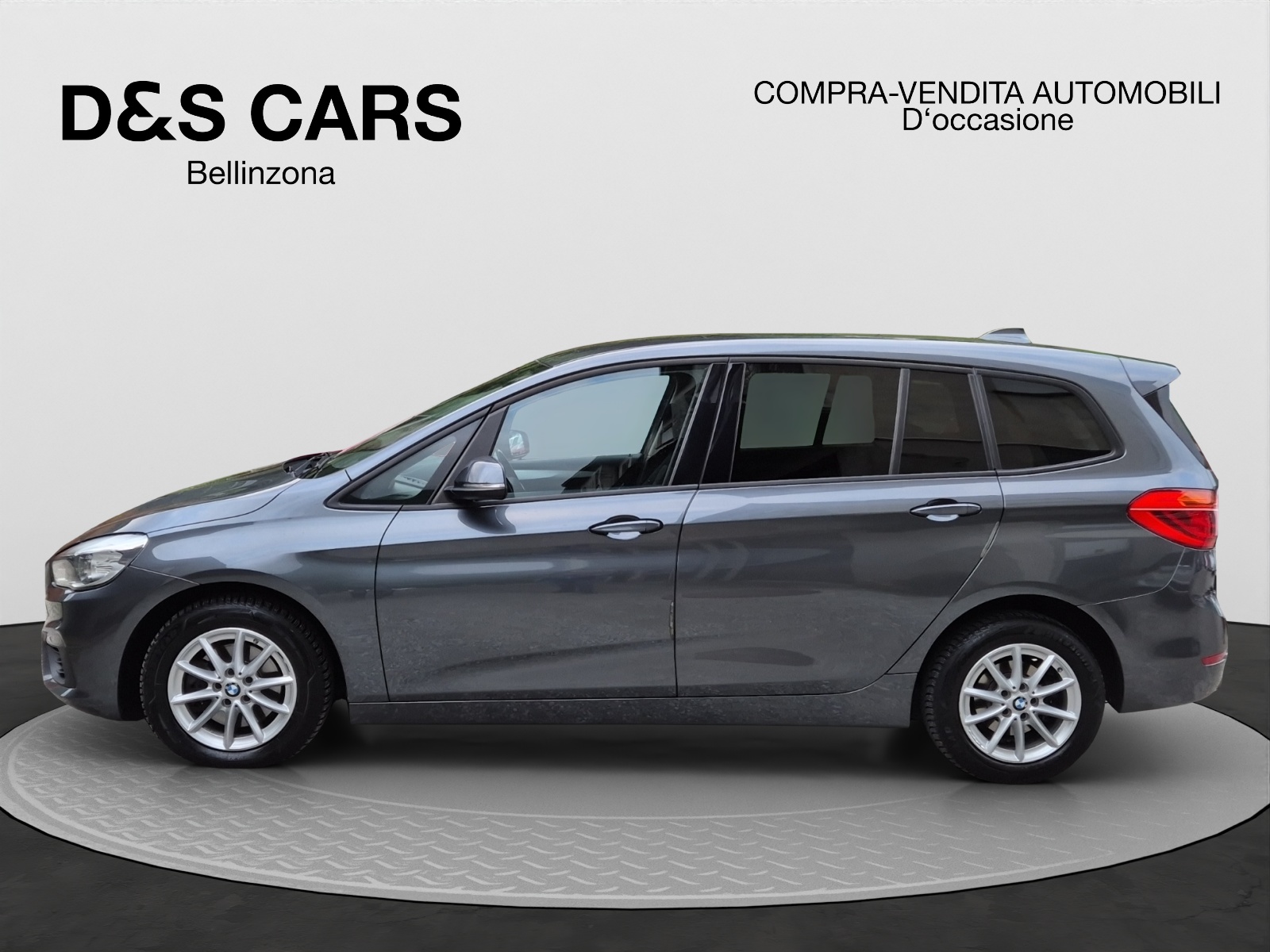 BMW 218d xDrive Gran Tourer Steptronic-image-1
