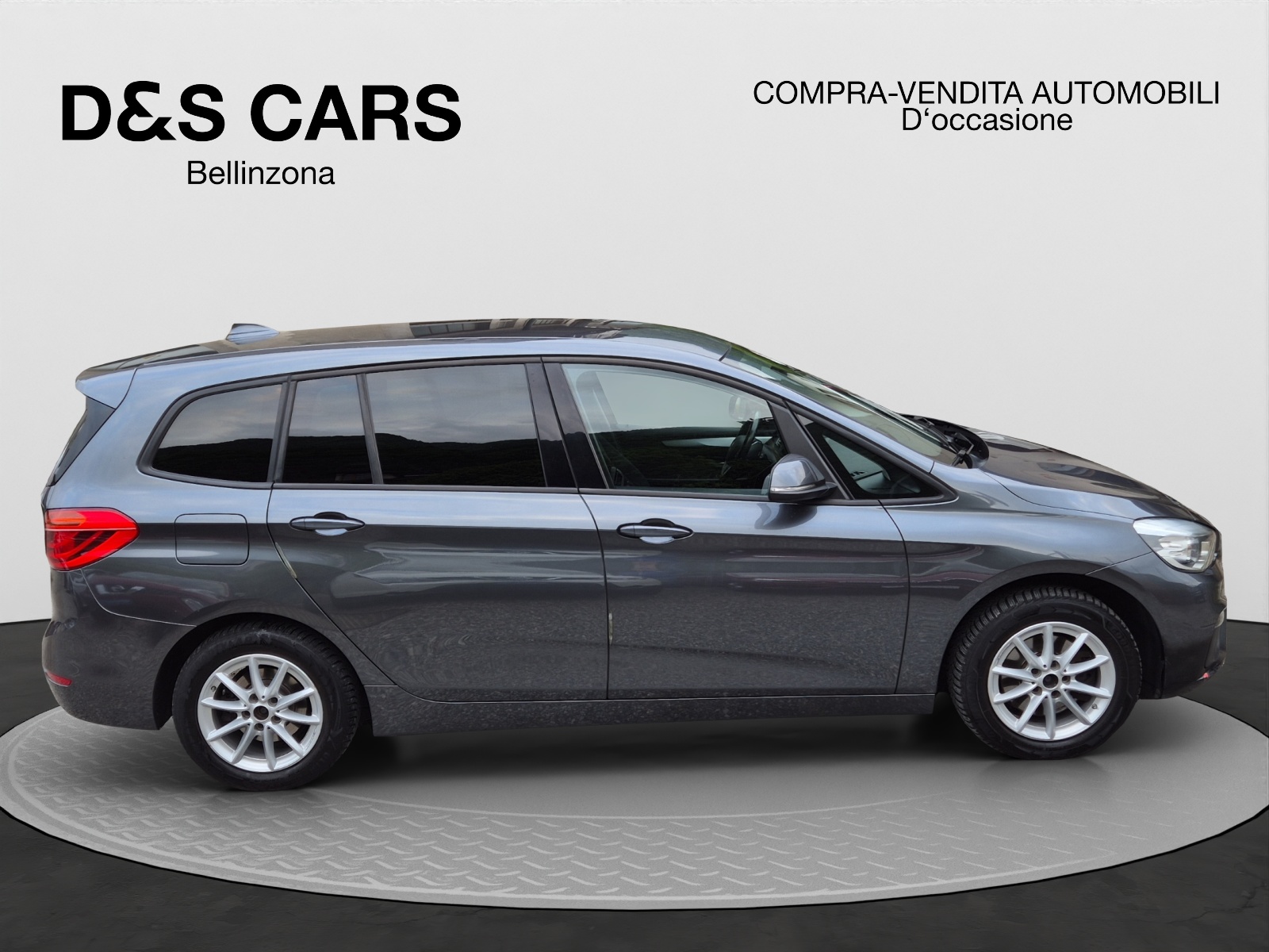 BMW 218d xDrive Gran Tourer Steptronic-image-5