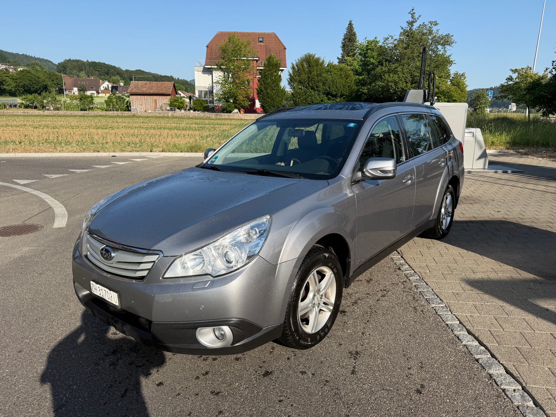 SUBARU Outback 2.5i Limited AWD Lineartronic-showroom-element-1