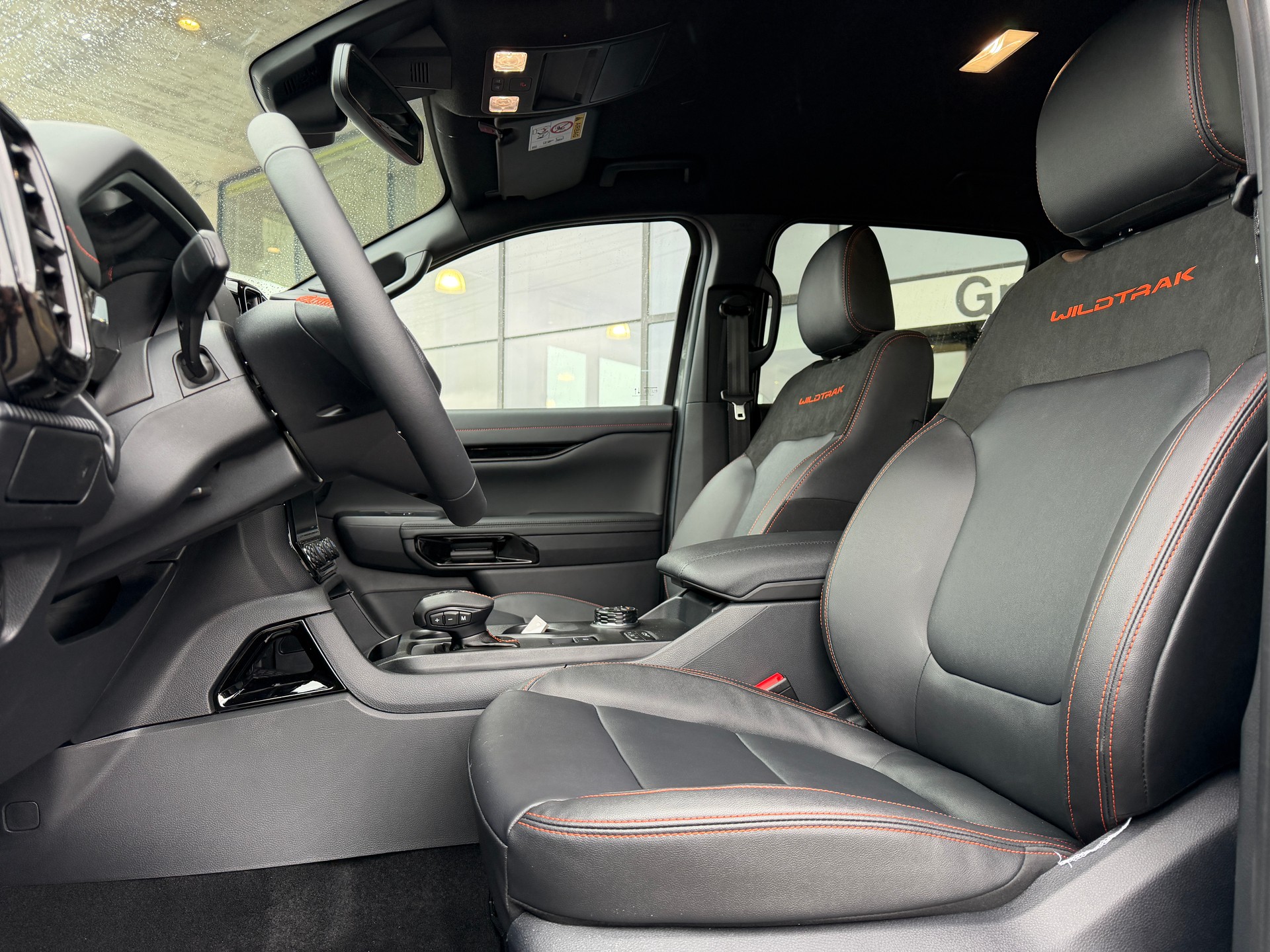 FORD Ranger Wildtrak DK 3.0 Eco Blue e-4WD Automat-image-6
