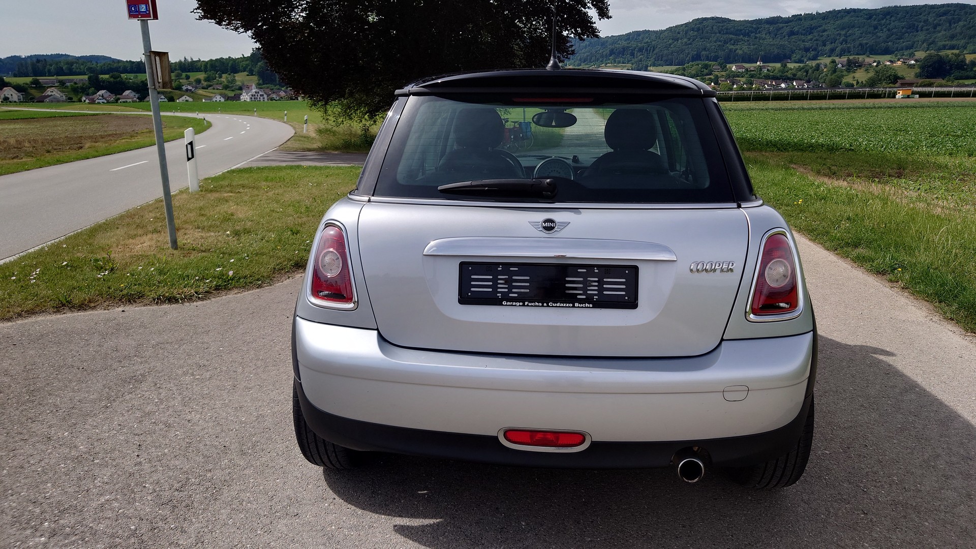 MINI Cooper-image-3