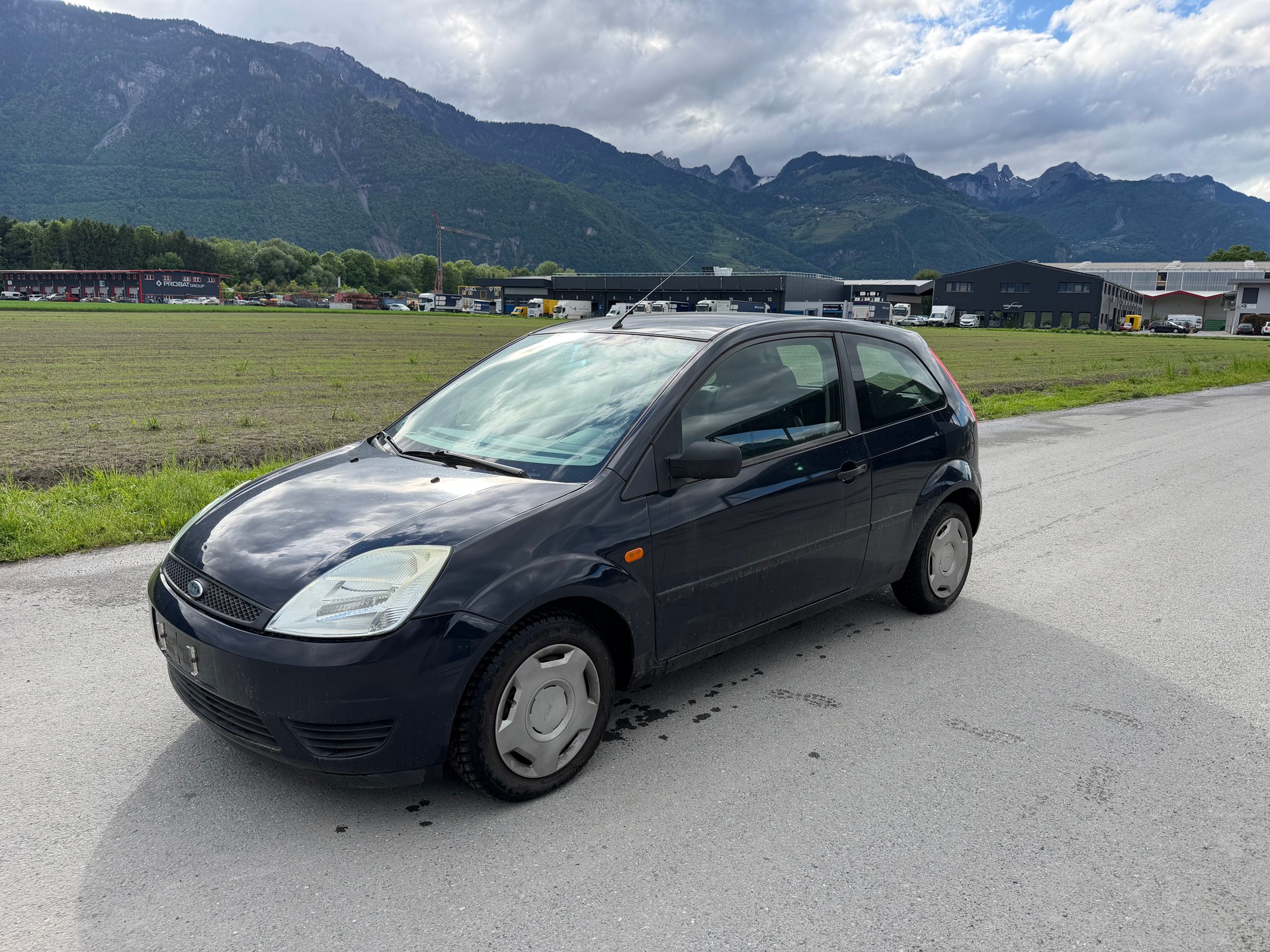 FORD 1.3 essence-image-0