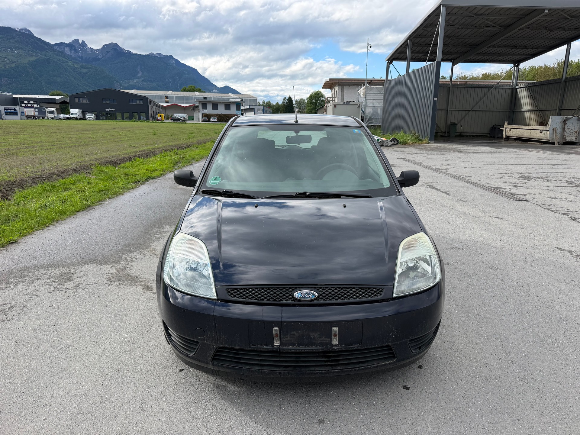 FORD 1.3 essence-image-1