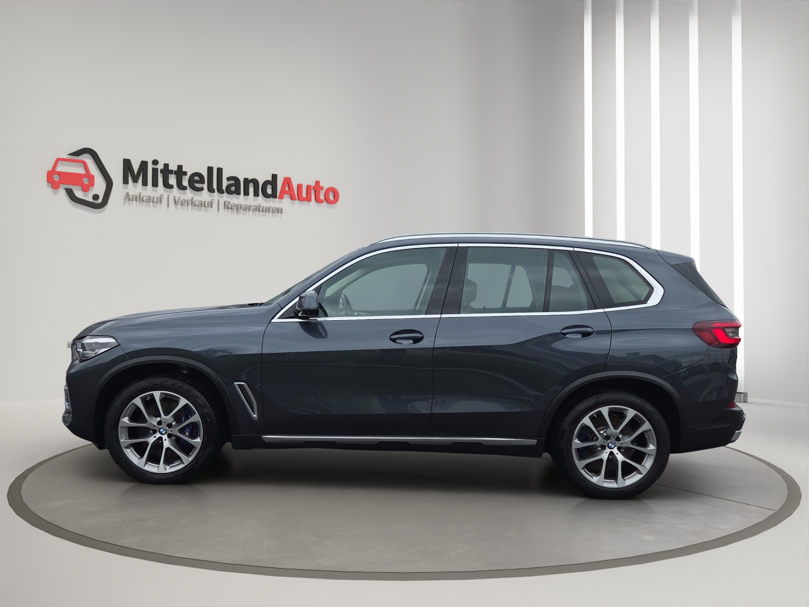 BMW X5 xDrive 48V 40d xLine Steptronic-image-4