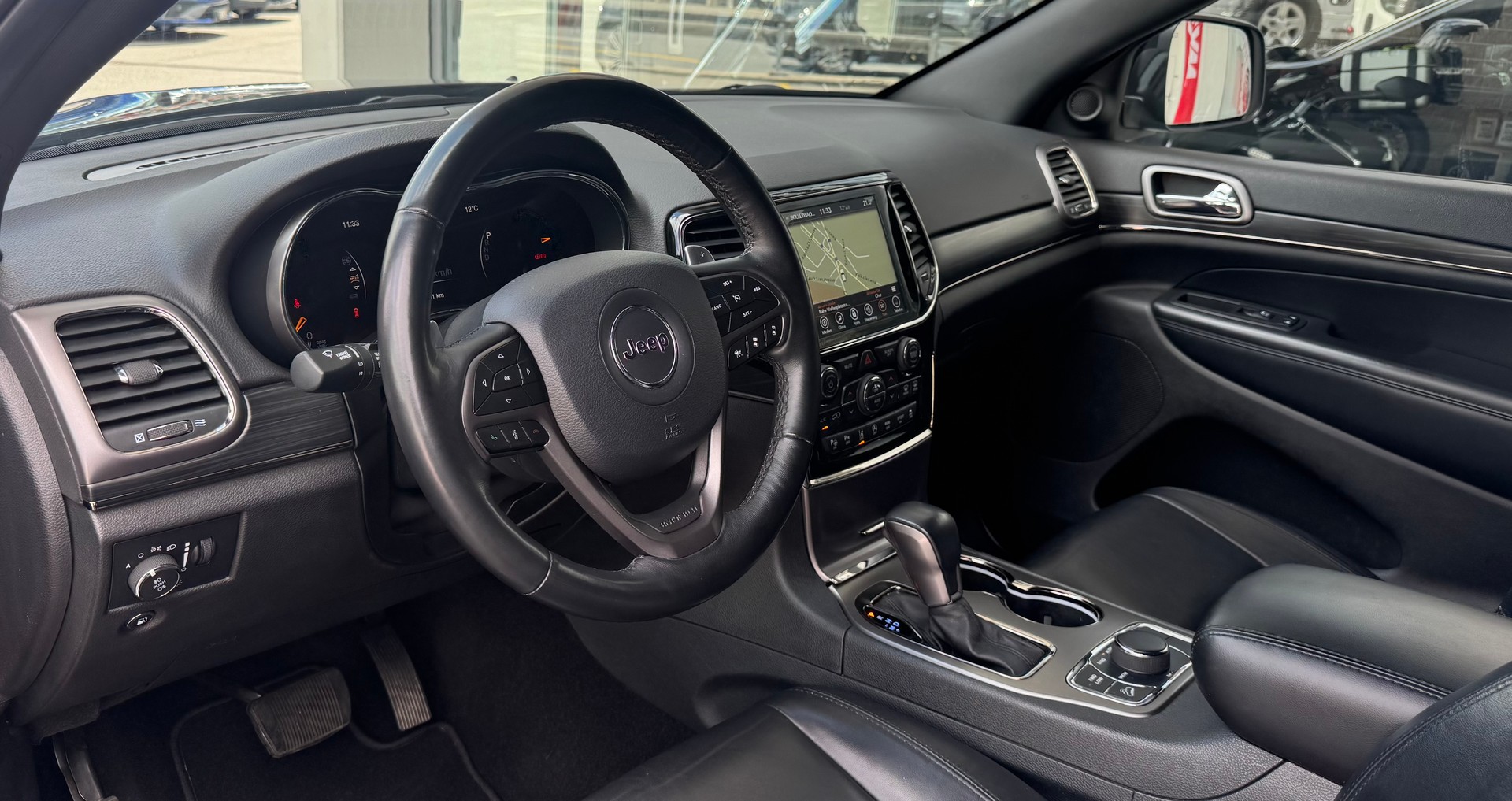 JEEP Grand Cherokee 3.0 CRD S-Limited Automatic-image-6