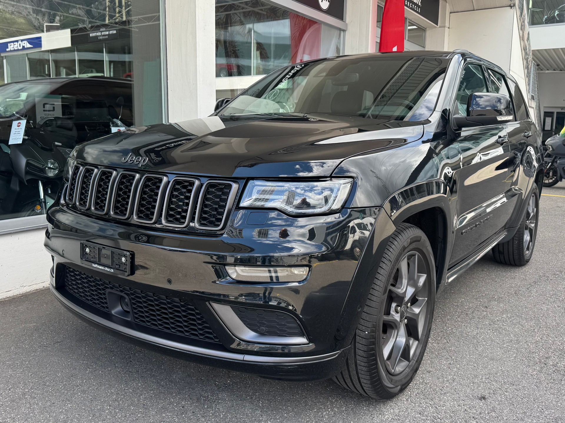 JEEP Grand Cherokee 3.0 CRD S-Limited Automatic-image-5