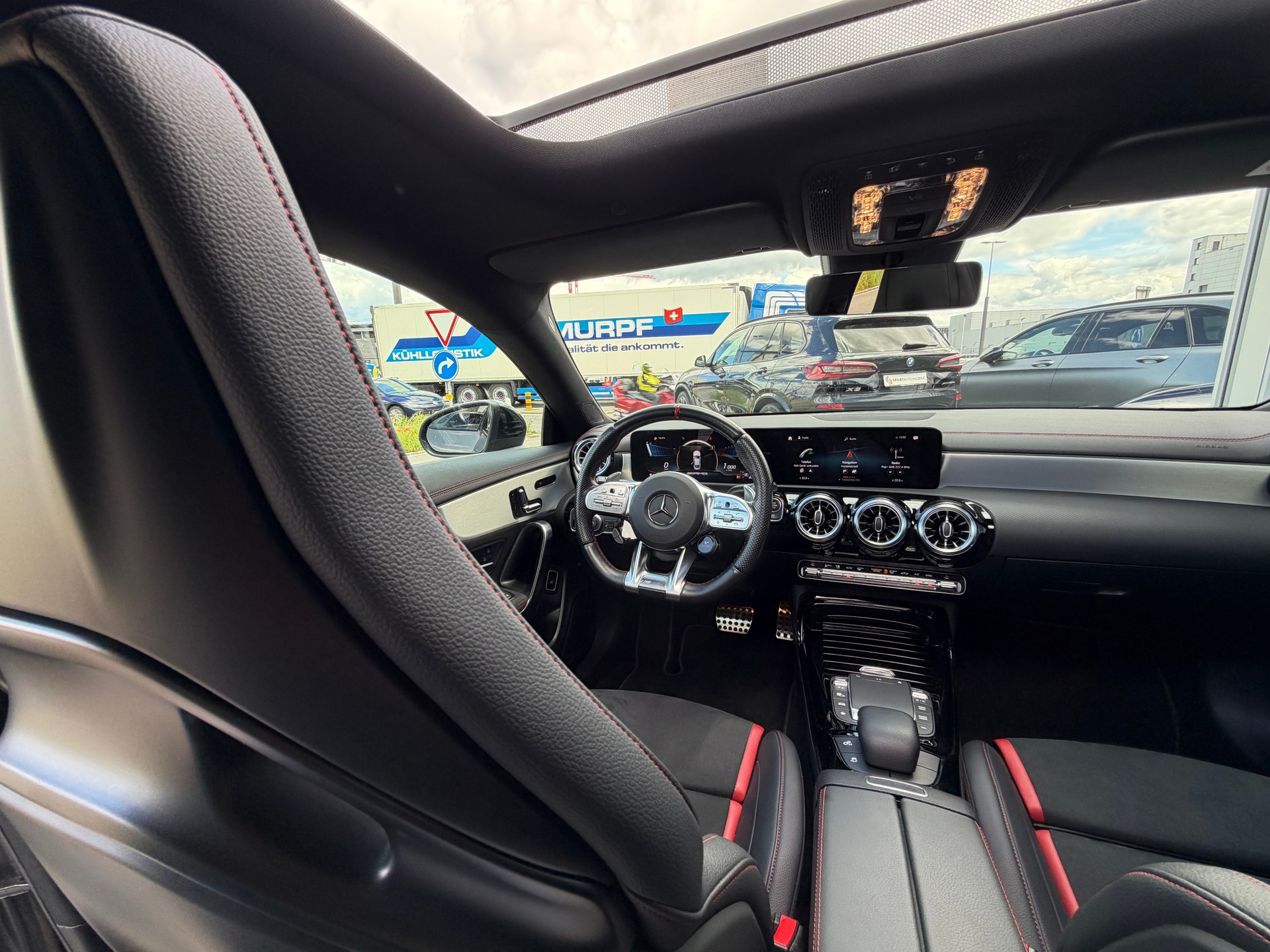 MERCEDES-BENZ CLA 35 AMG 4Matic 7G-DCT-image-12
