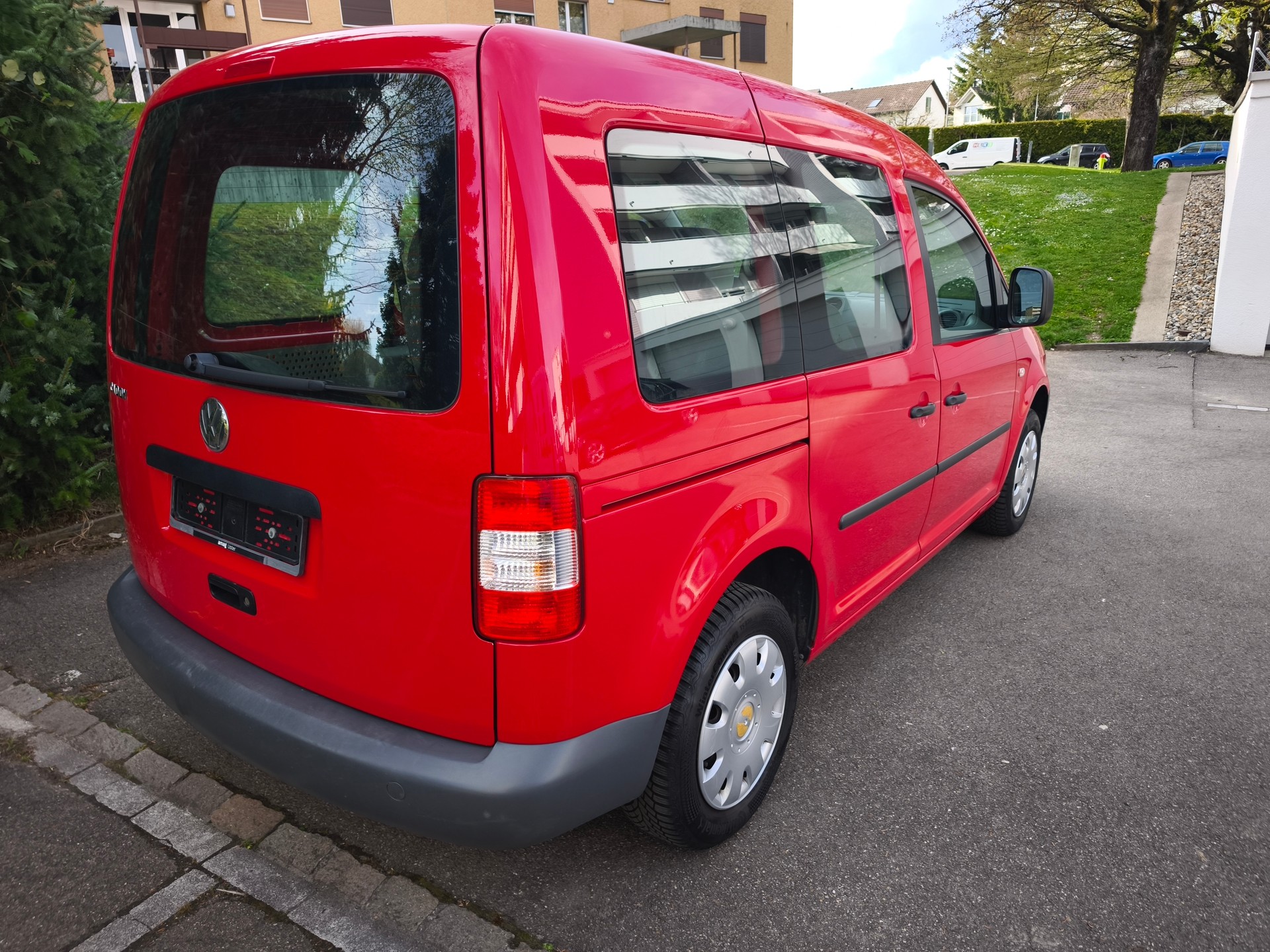 VW 2.0 EcoFuel-image-1