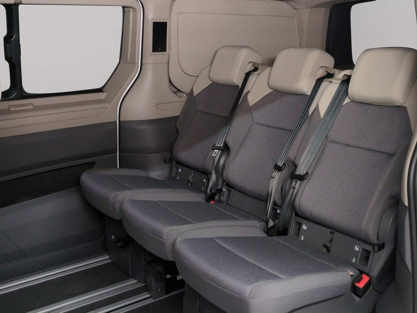 VW California 2.0 TDI Beach Tour Liberty-image-8