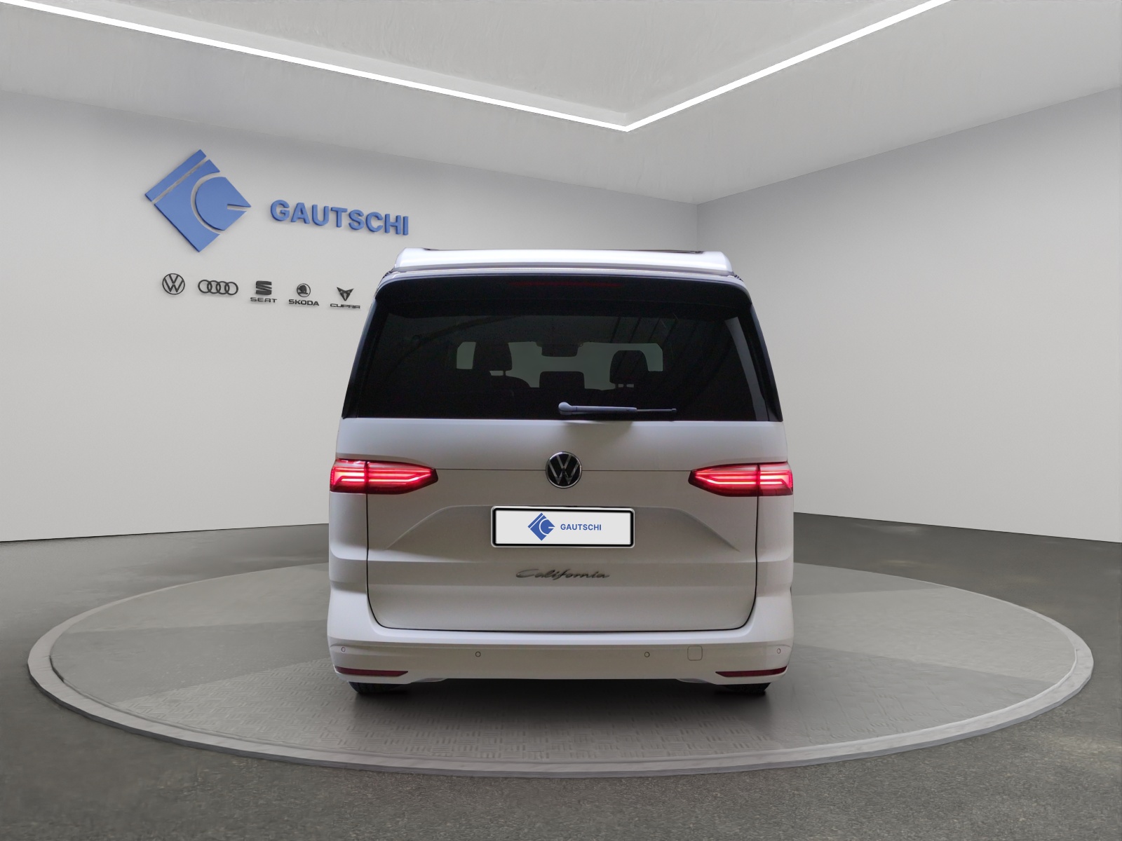VW California 2.0 TDI Beach Tour Liberty-image-3