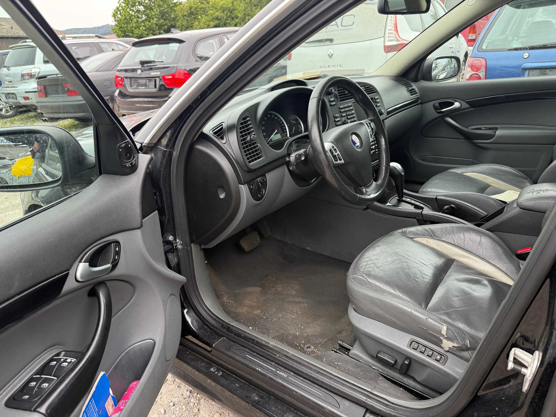 SAAB 9-3 2.8T V6 Aero-image-9