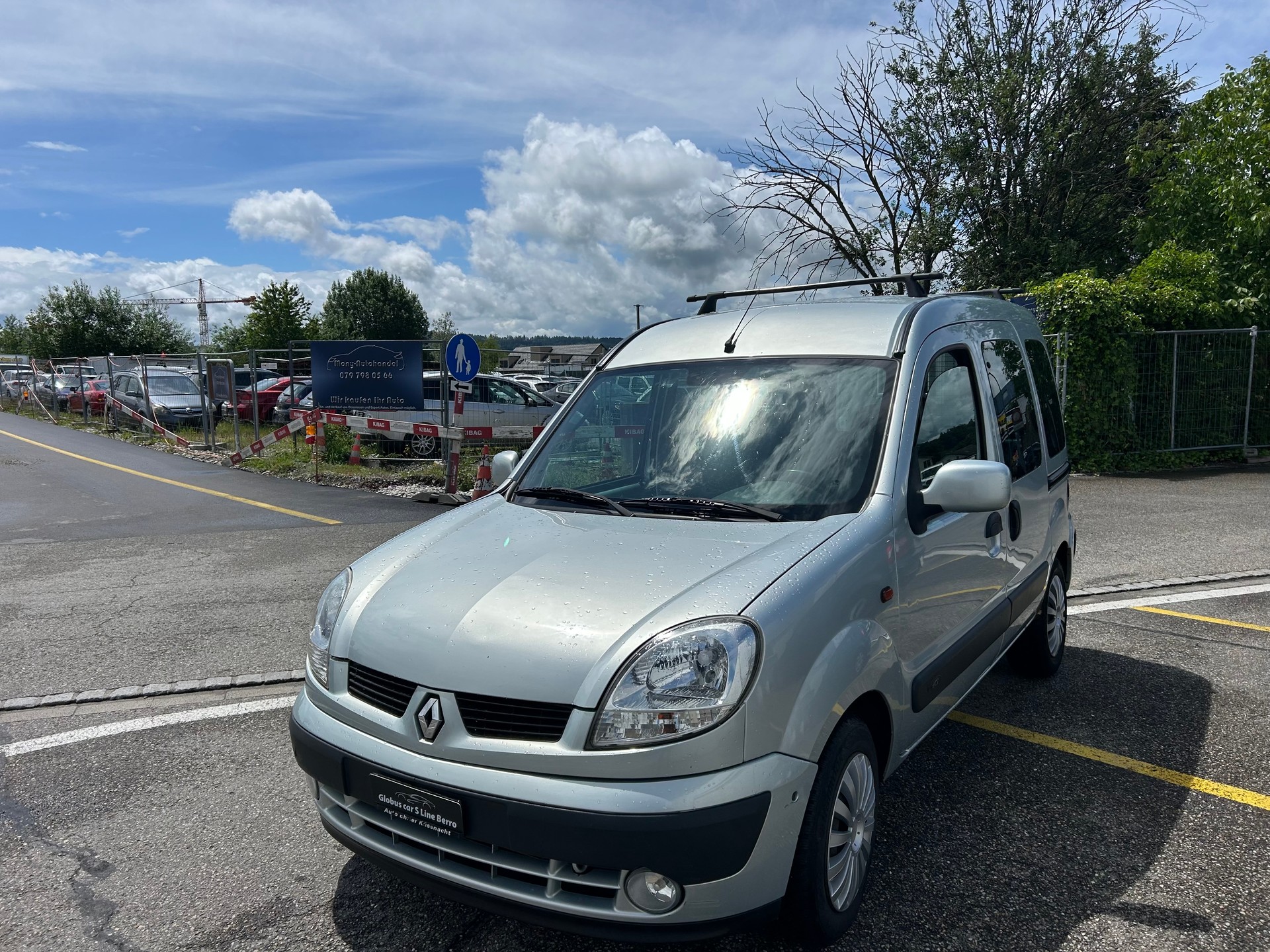 RENAULT Kangoo 1.5 dCi Authentique-image-1