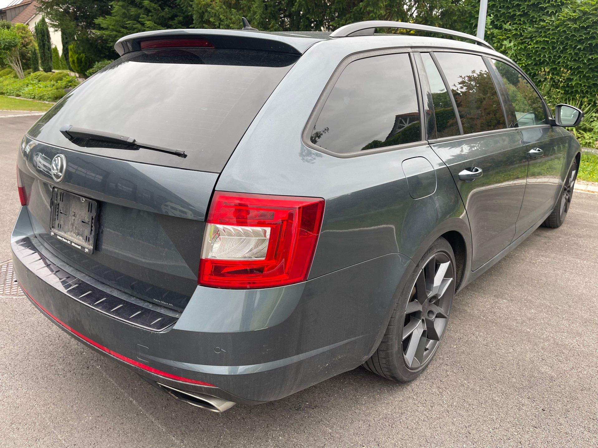 SKODA Octavia Combi 2.0 TSI RS DSG-image-6