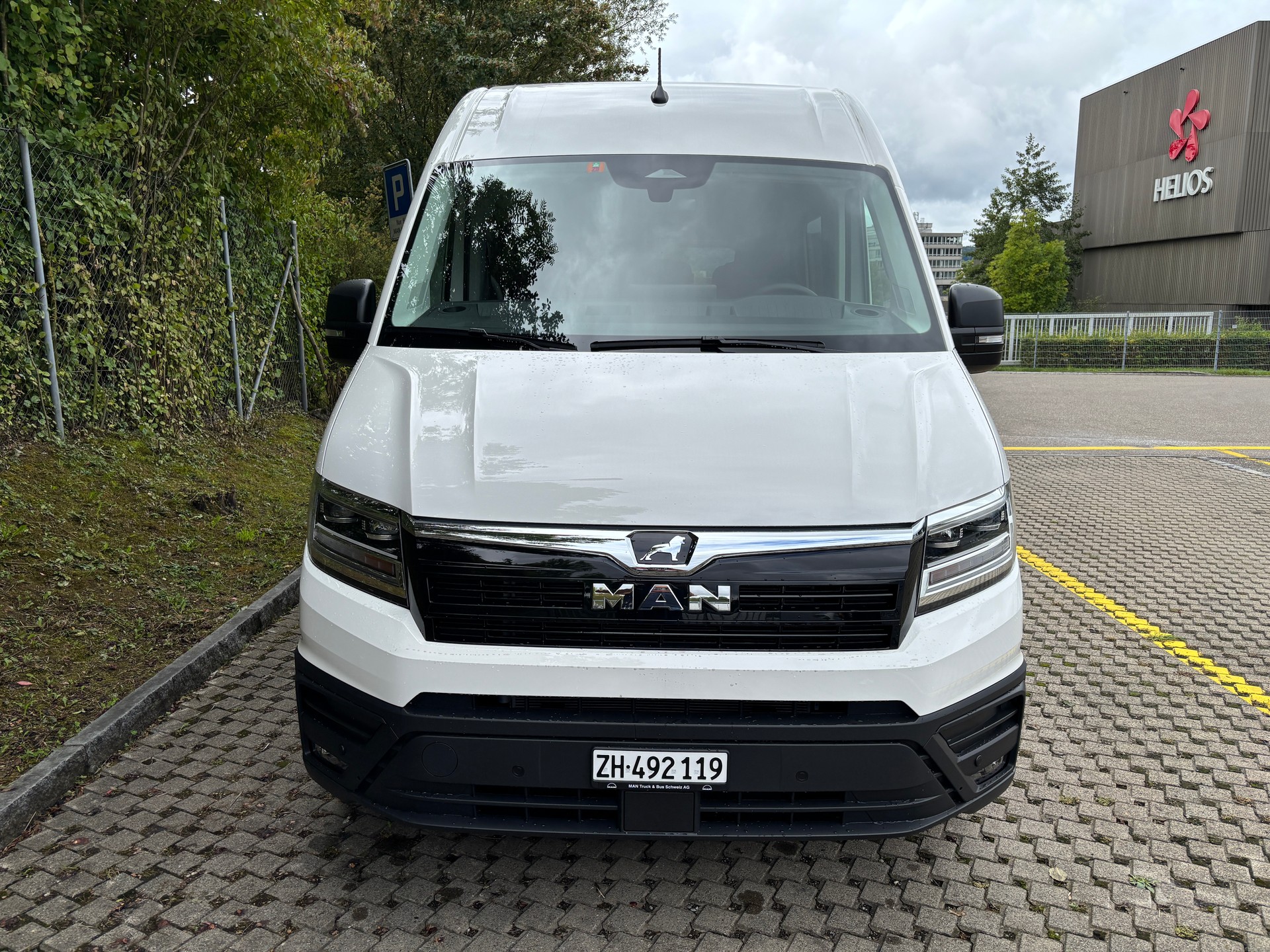 MAN TGE 3.180 4x4 Kombi 8-Sitzer-showroom-element-2