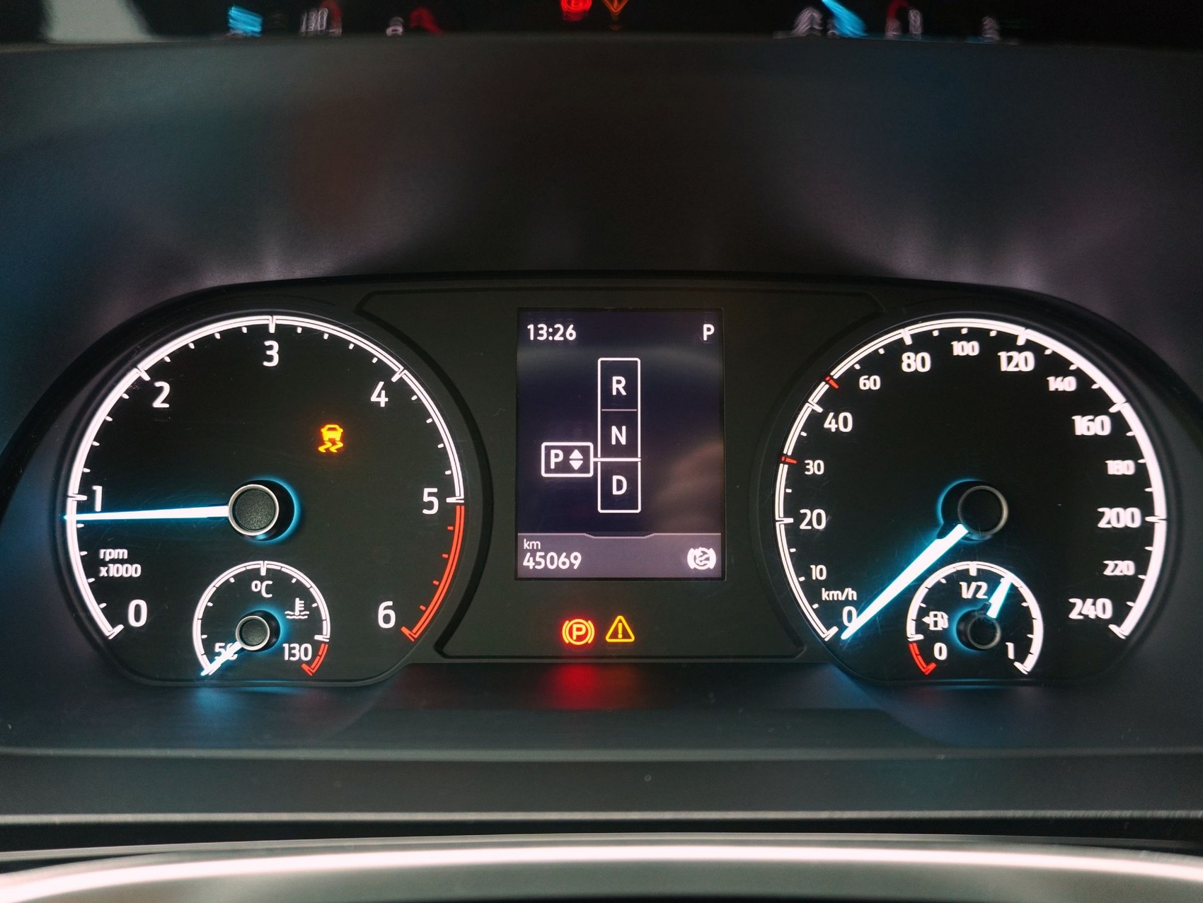 FORD Tourneo Grand Connect 2.0 EcoBlue Titanium-image-15