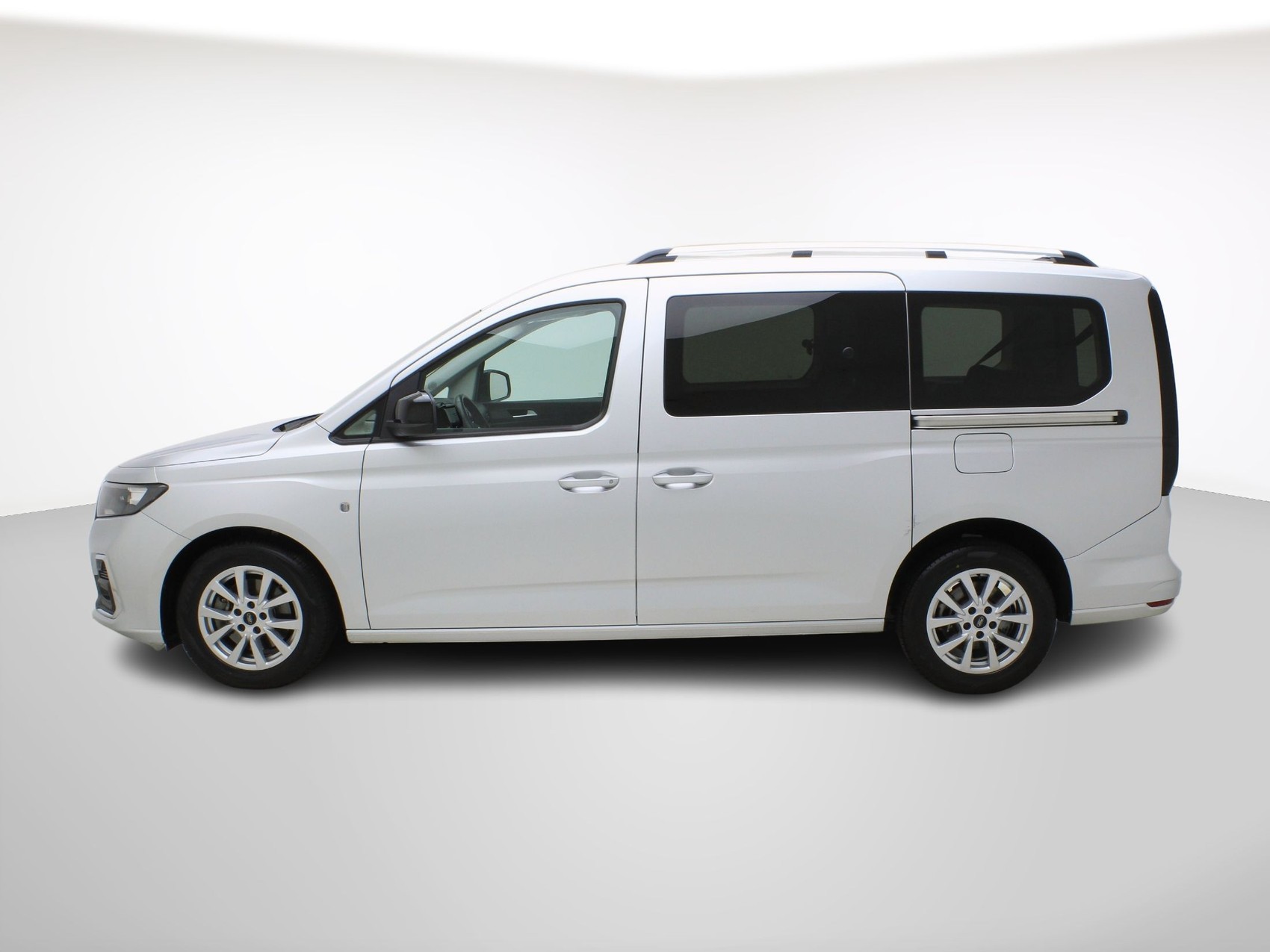 FORD Tourneo Grand Connect 2.0 EcoBlue Titanium-image-2