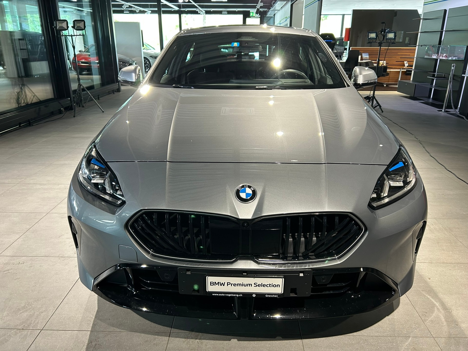 BMW 123 xDrive M Sport Steptronic-image-3