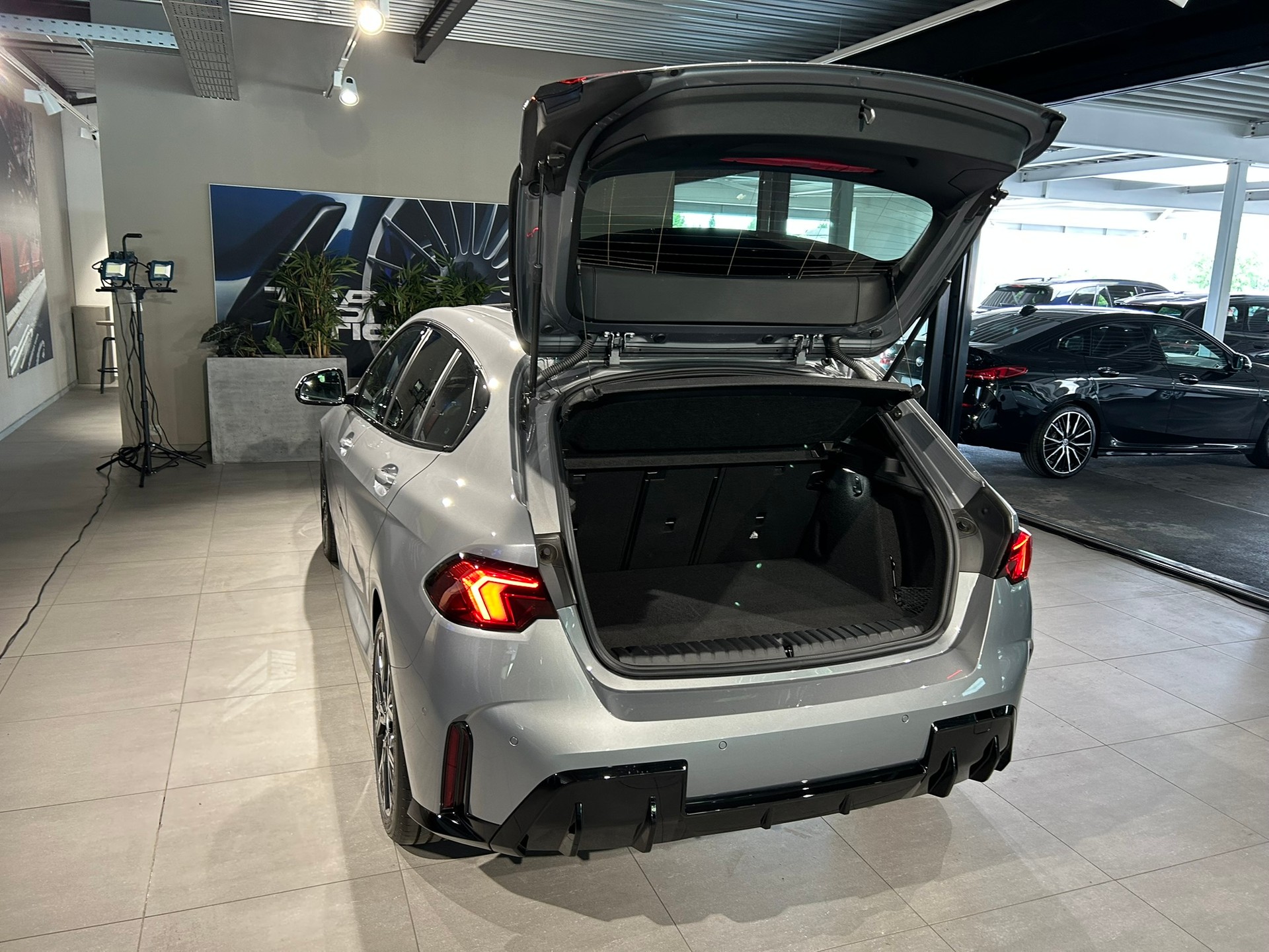 BMW 123 xDrive M Sport Steptronic-image-11