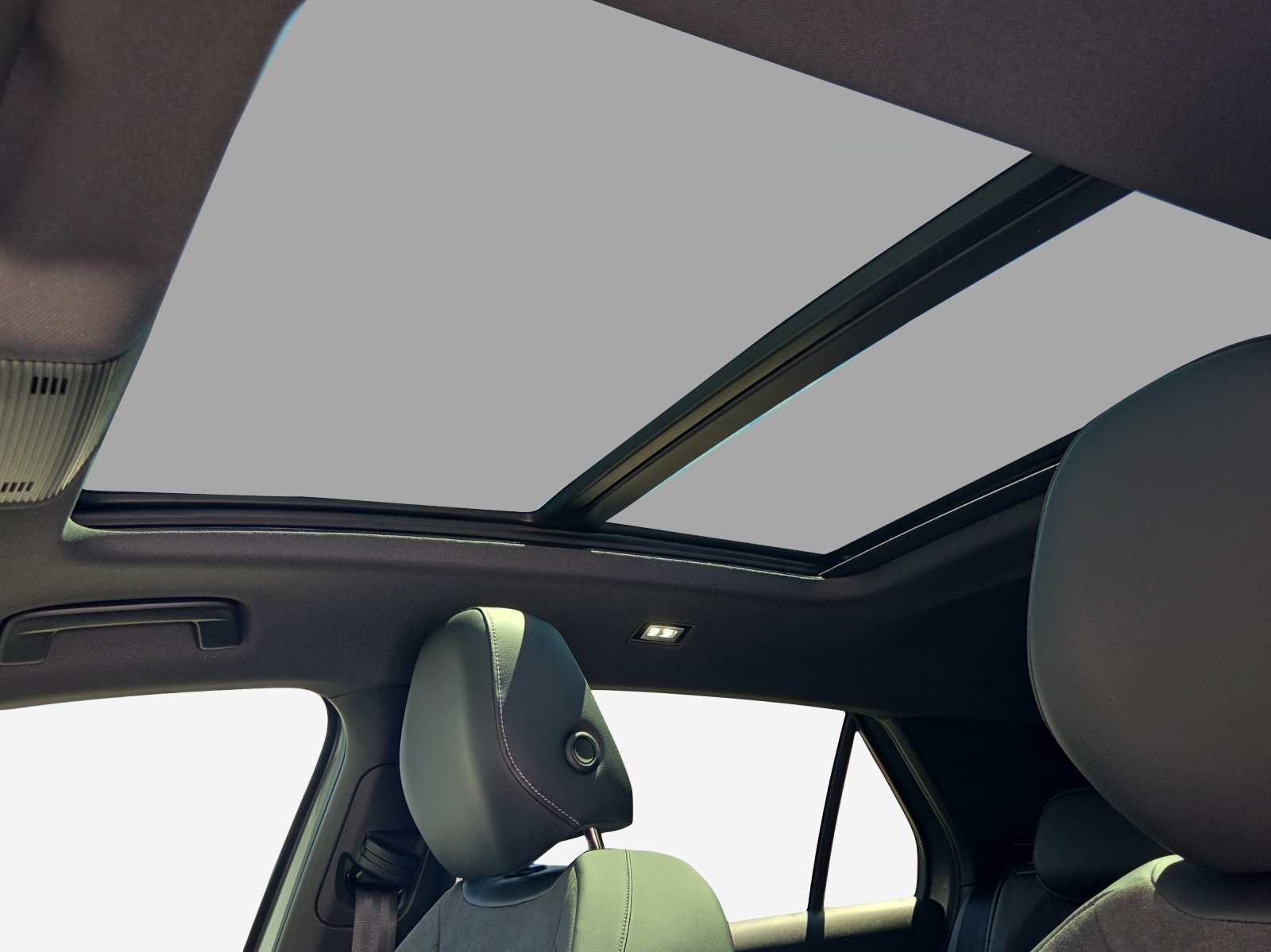 VW T-Roc 1.5 eTSI mHEV R-Line DSG-image-15