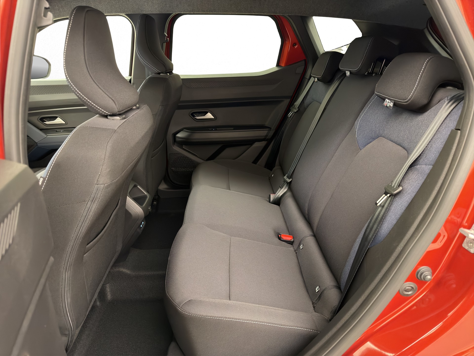 DACIA Duster 1.2 TCe Journey 4WD-image-11